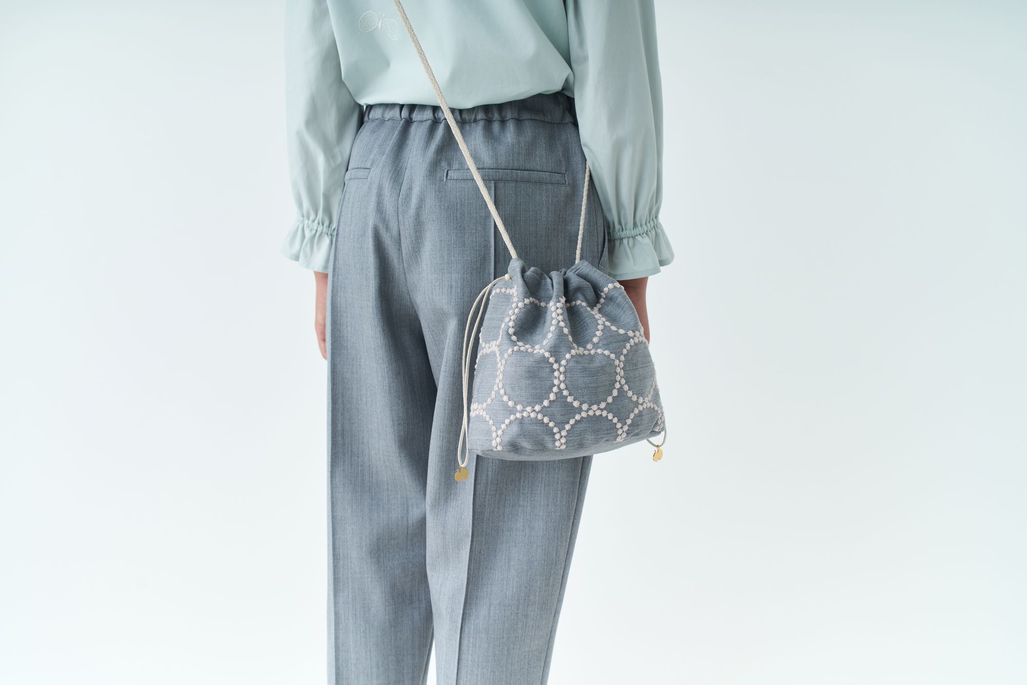 tambourine gem pochette - minä perhonen