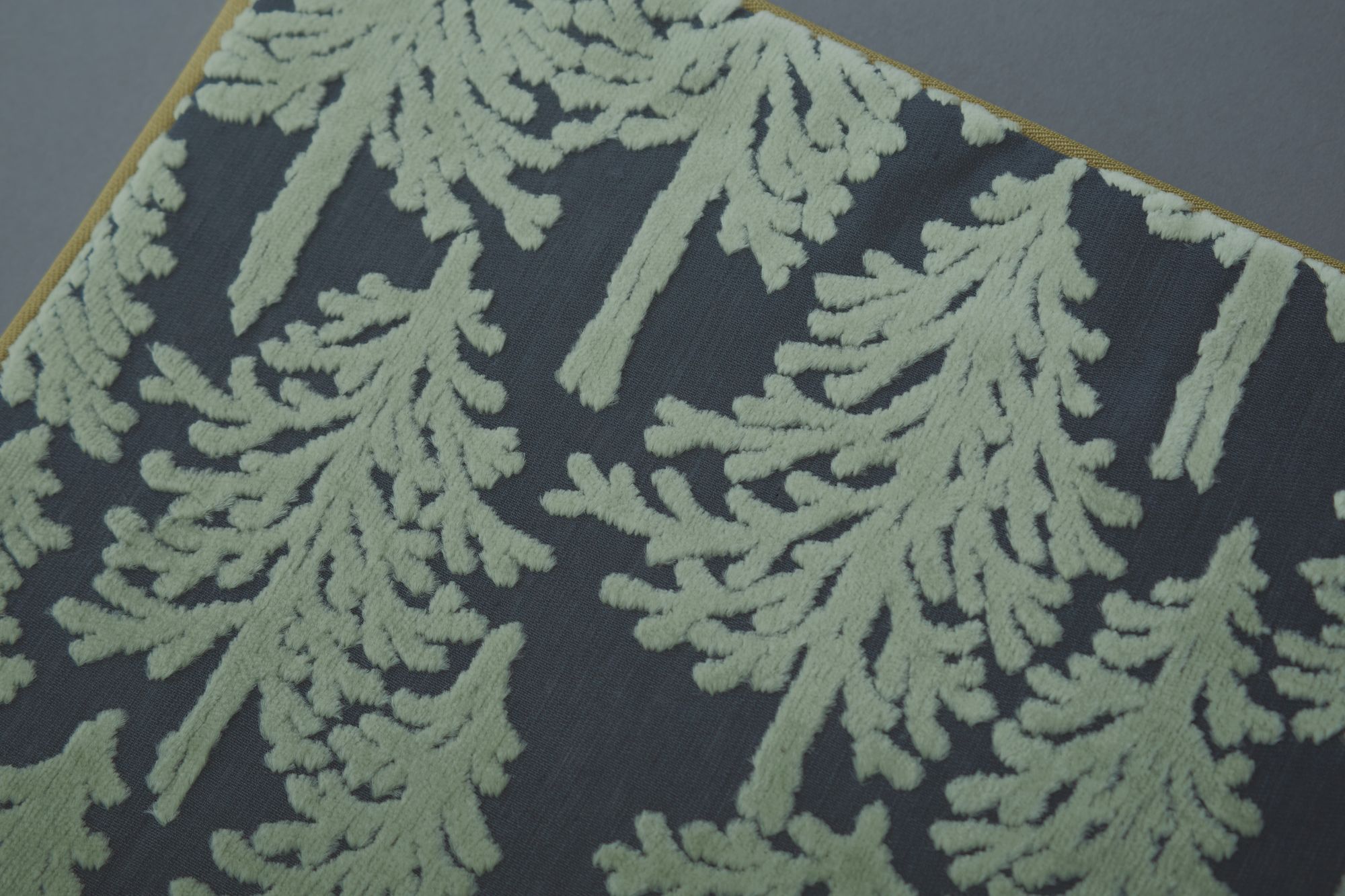 ミナペルホネン　forest diamond グレー tablet pal 定価以下 ミナペルホネン forest diamond tablet pal - メルカリ