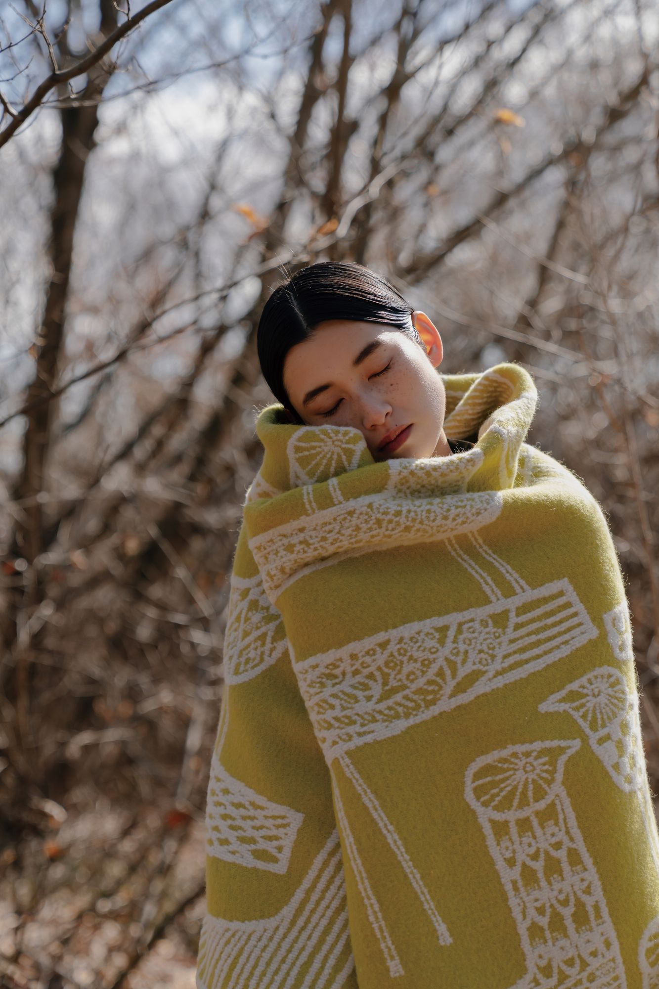 The making of minä perhonen wool blanket vol.1 - minä perhonen