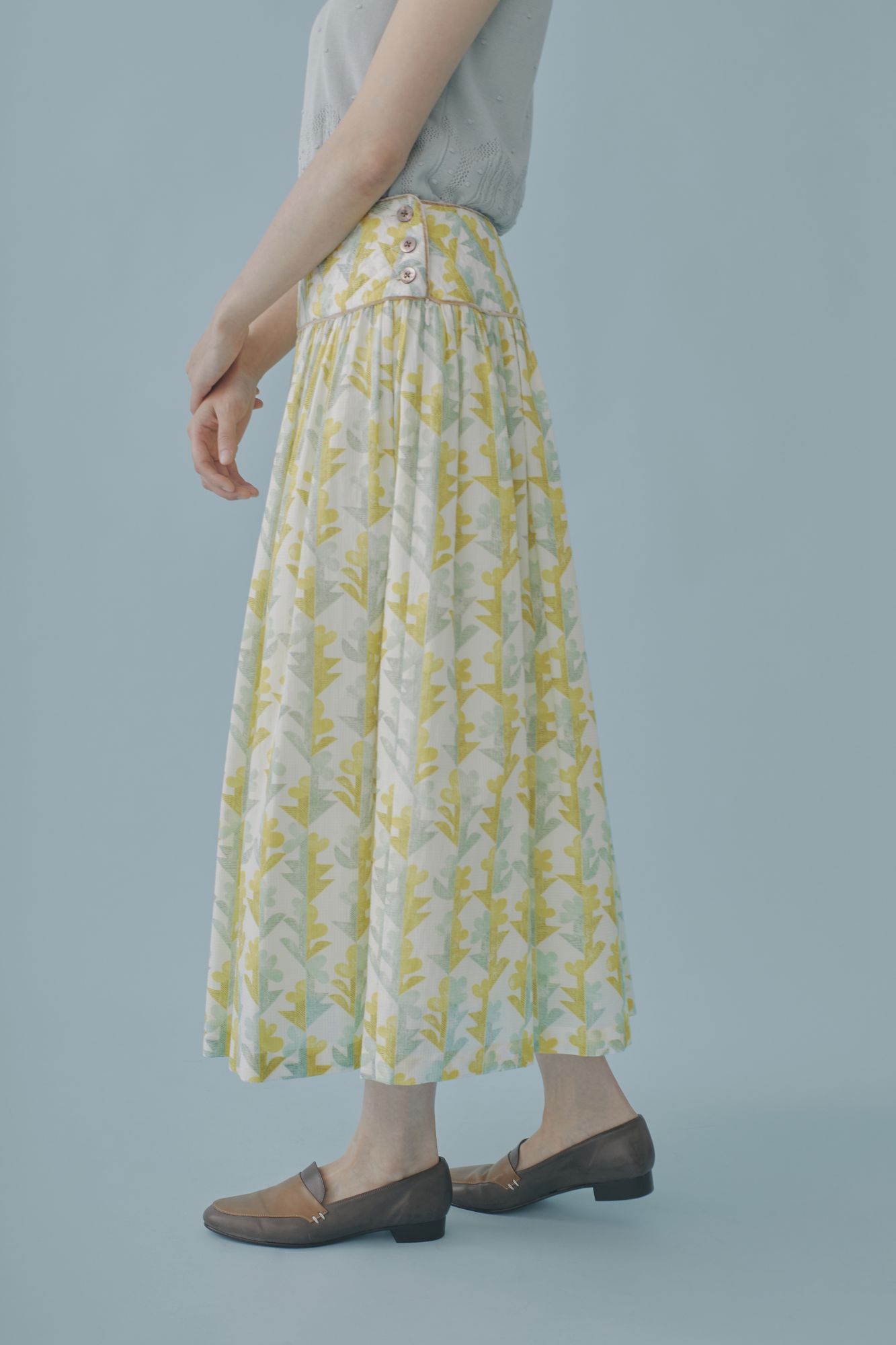 twin flower ヨーク切り替えスカート - minä perhonen