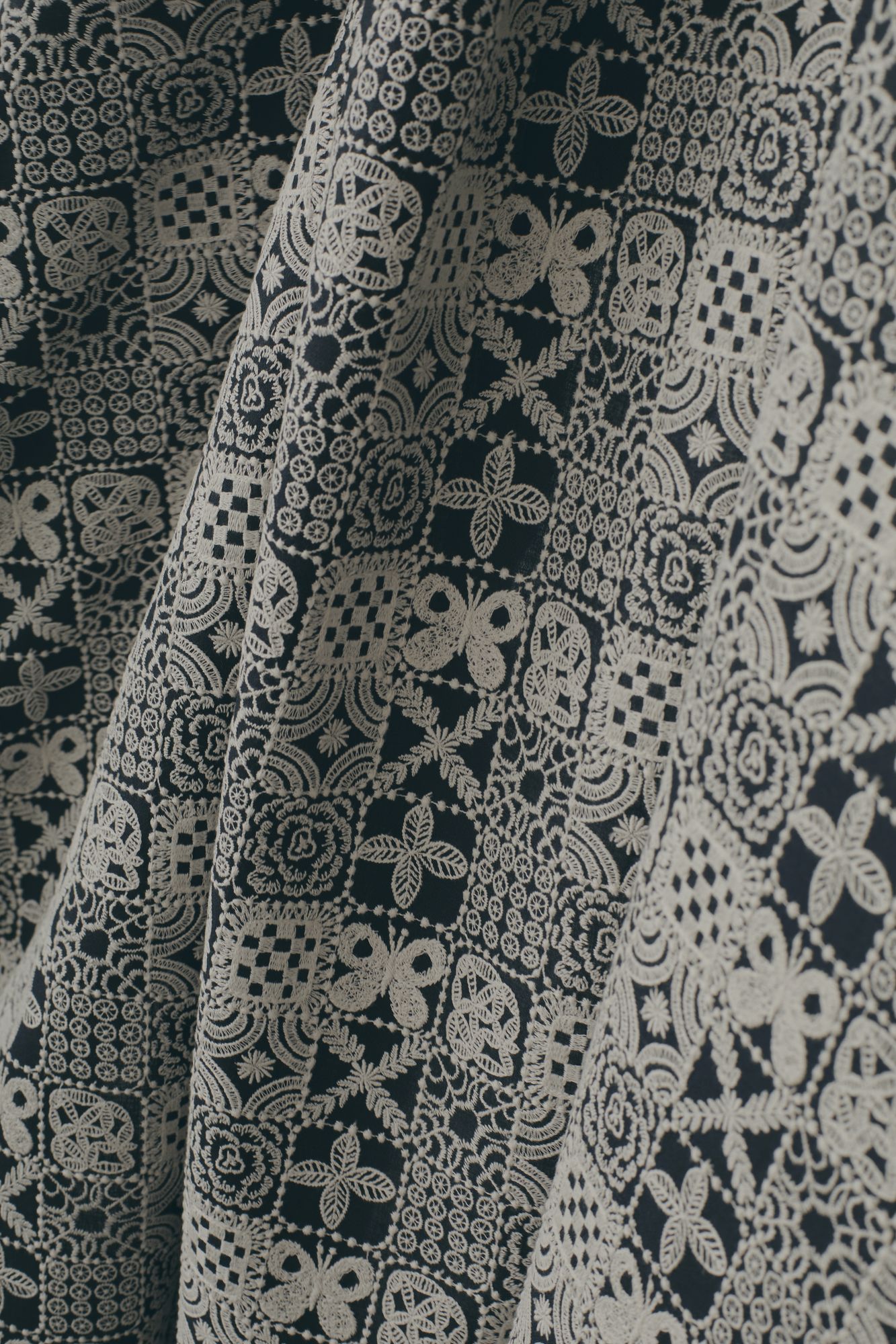 forest tile ファブリック - minä perhonen