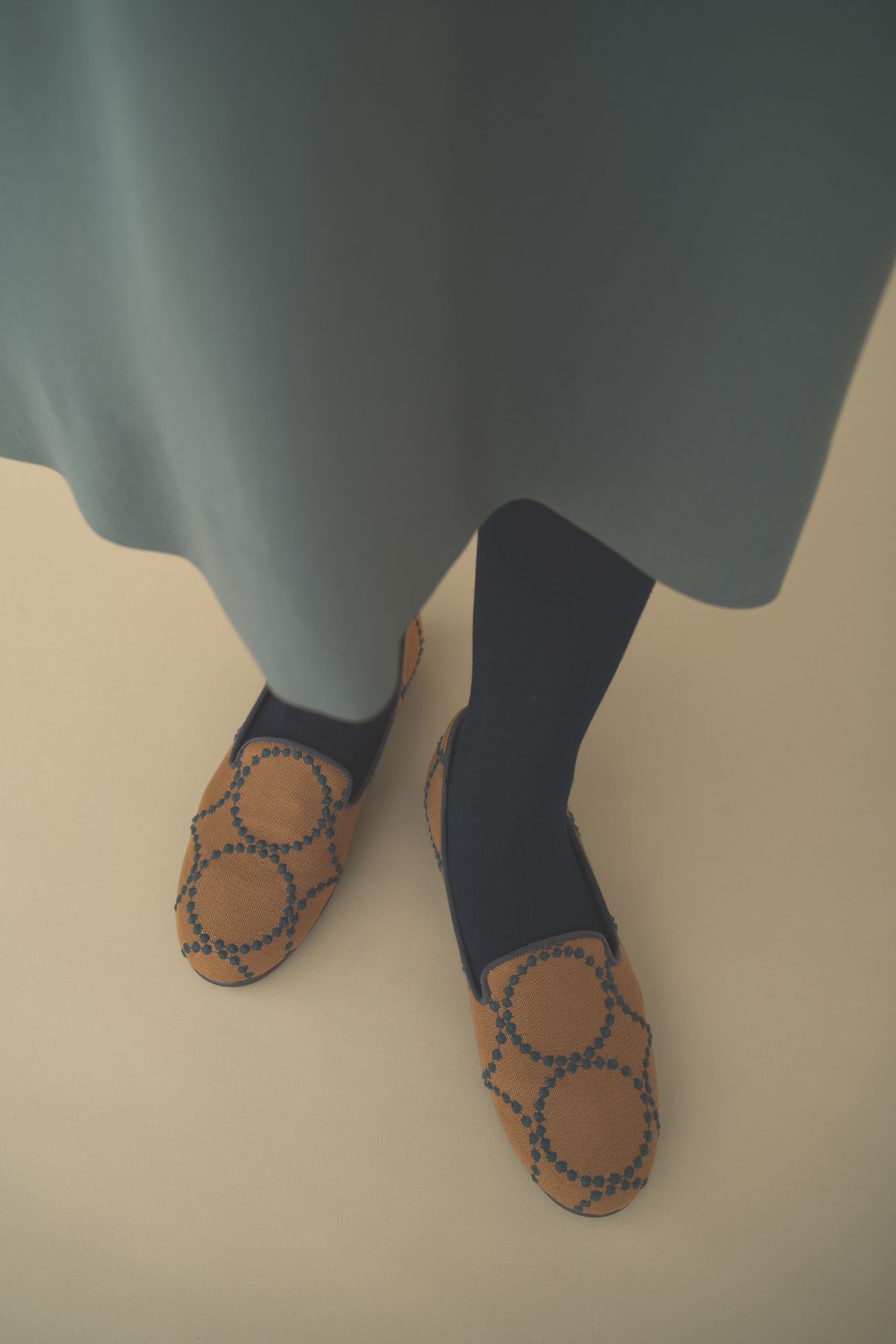 tambourine aurinko - minä perhonen