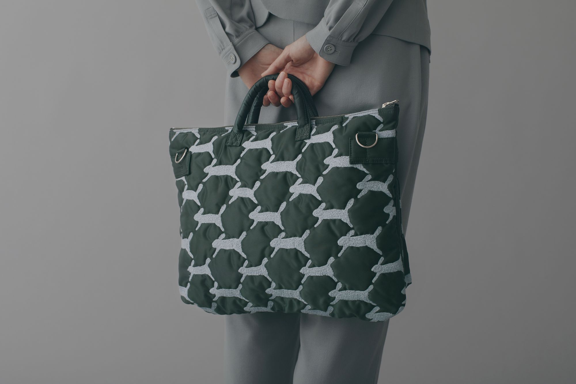 run run run 2WAY SHORT HELMET BAG - minä perhonen