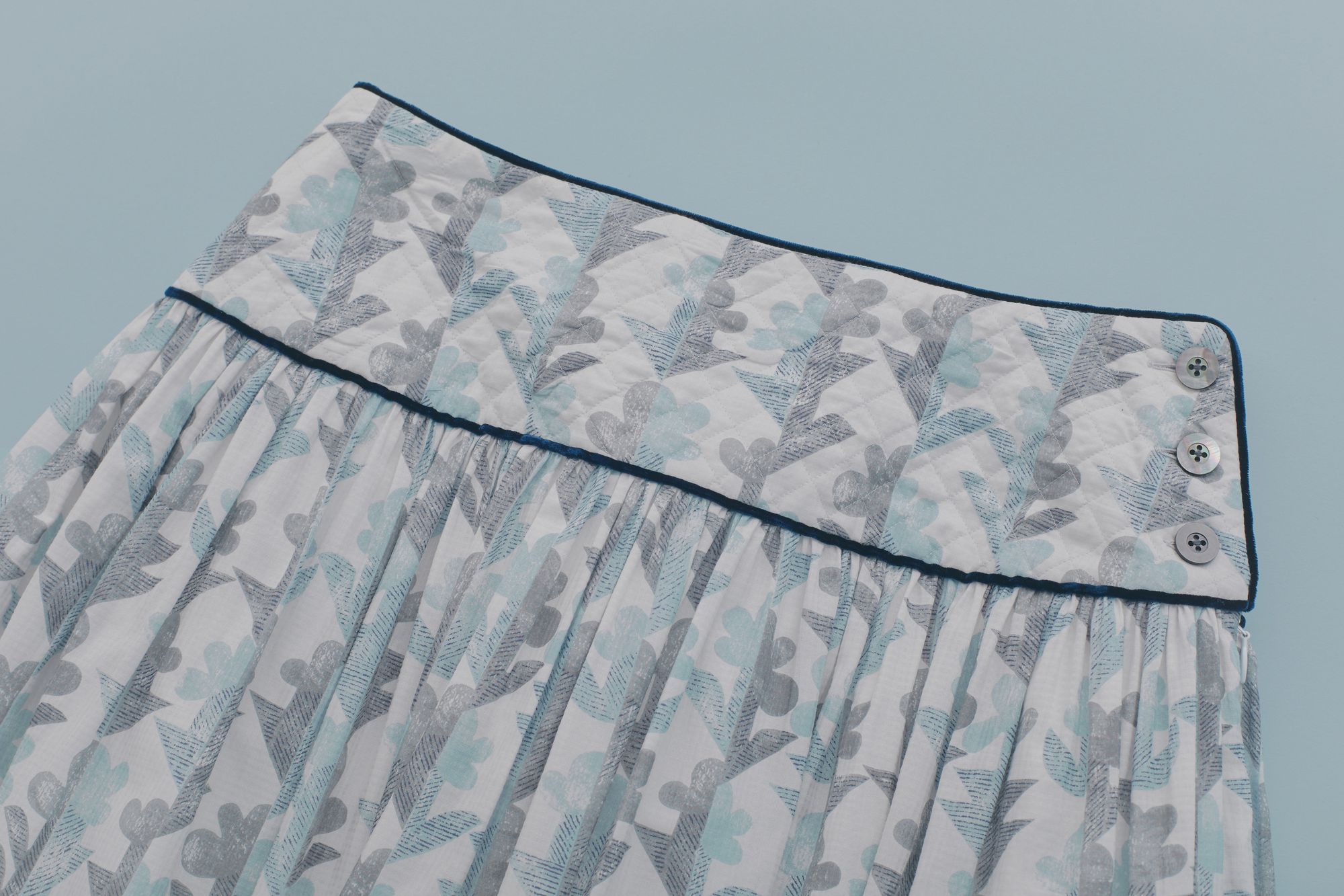 twin flower ヨーク切り替えスカート - minä perhonen