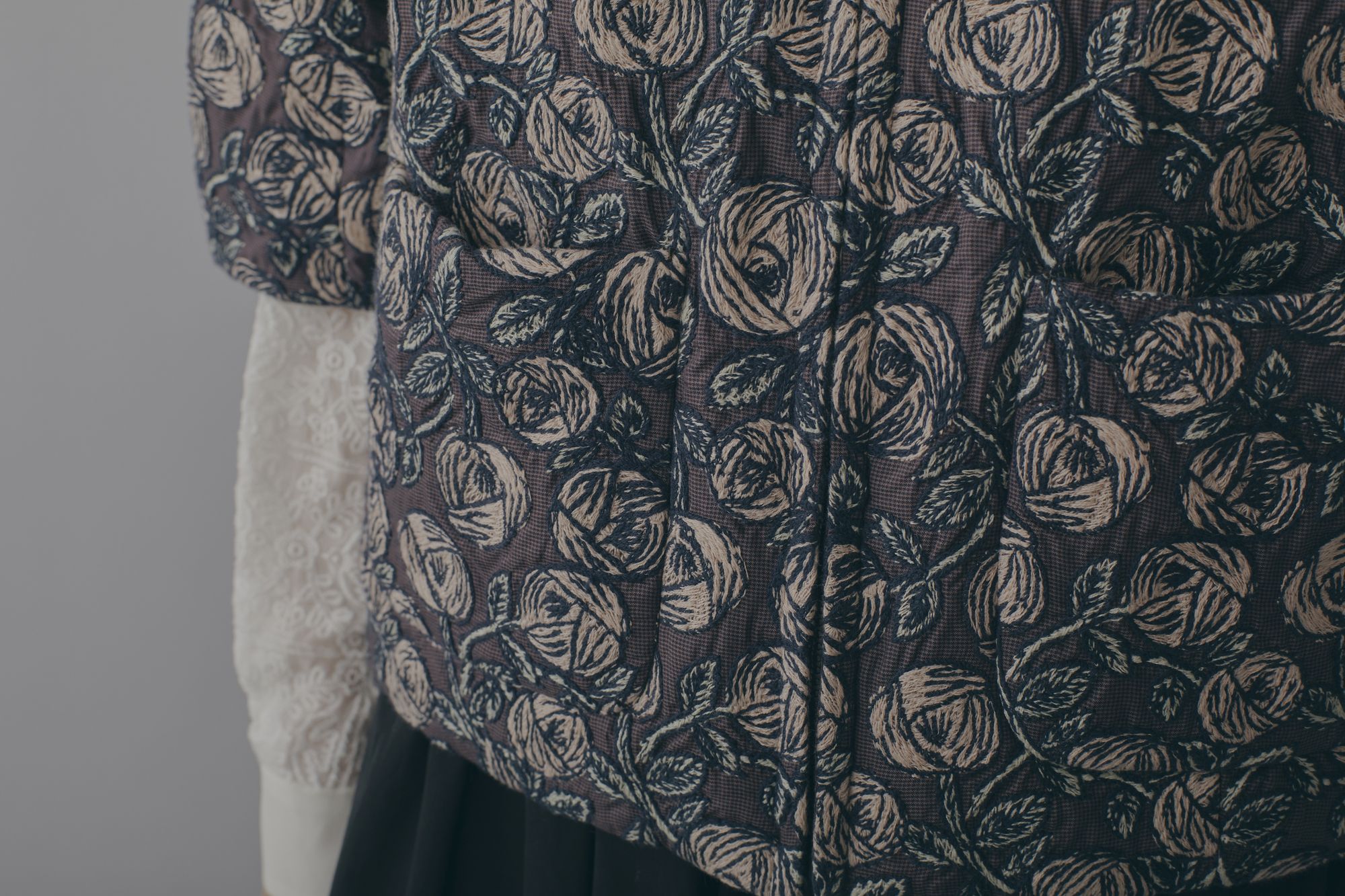 rosy ショートスリーブダウンブルゾン - minä perhonen