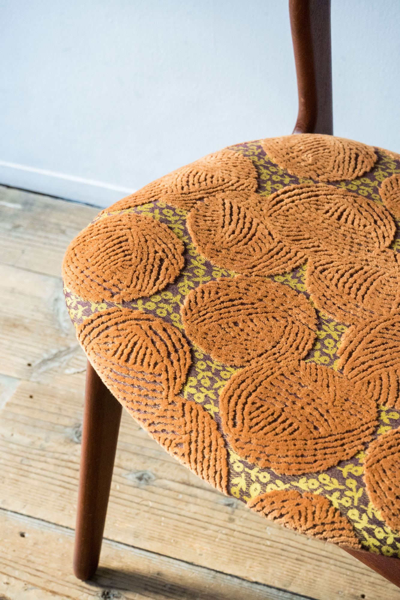 woolly ball Dining Chair - minä perhonen