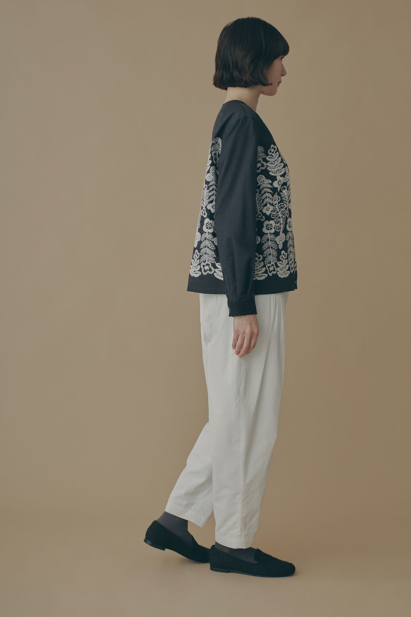 swing garden クルーネックブラウス - minä perhonen