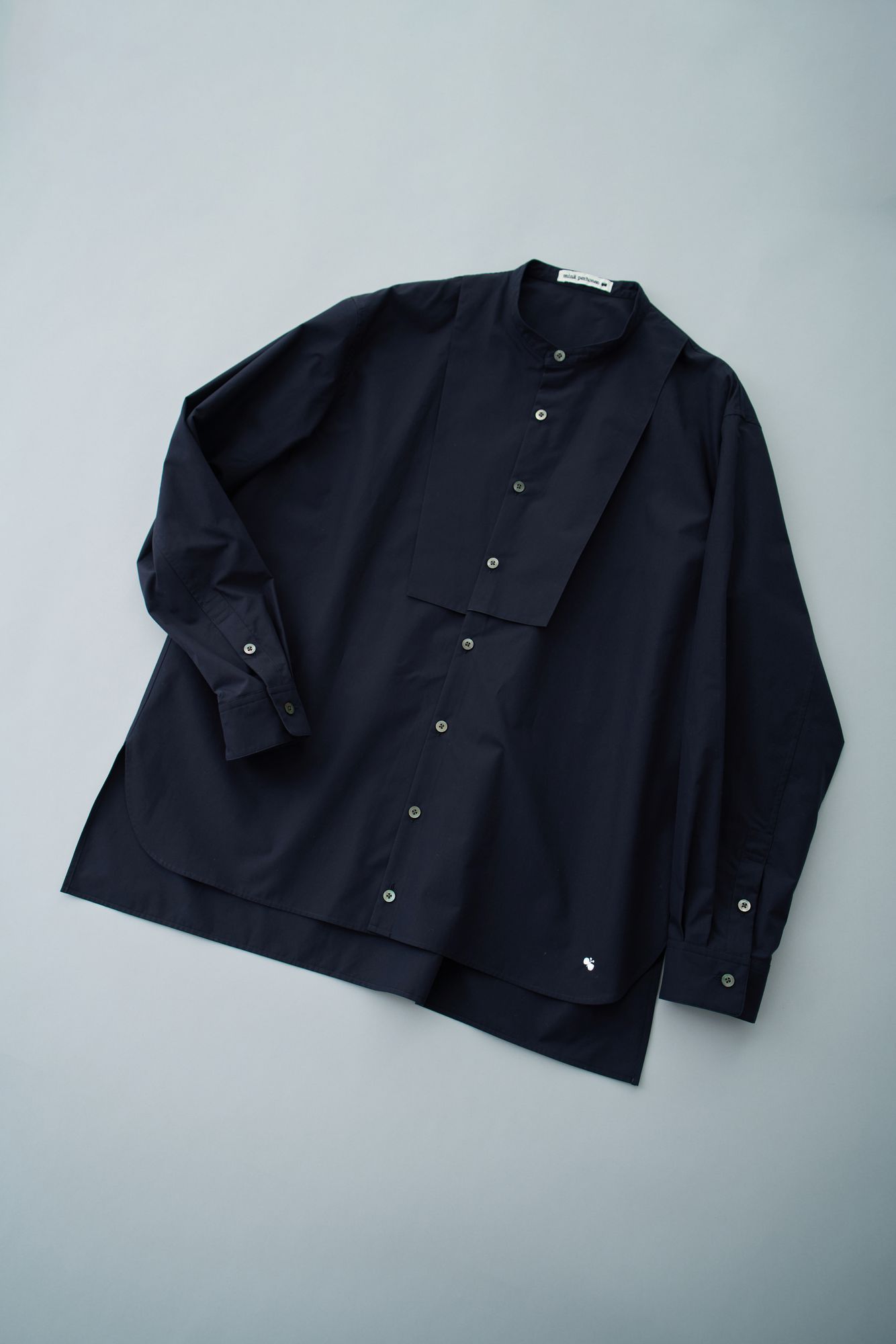 breathing スタンドカラーシャツ - minä perhonen