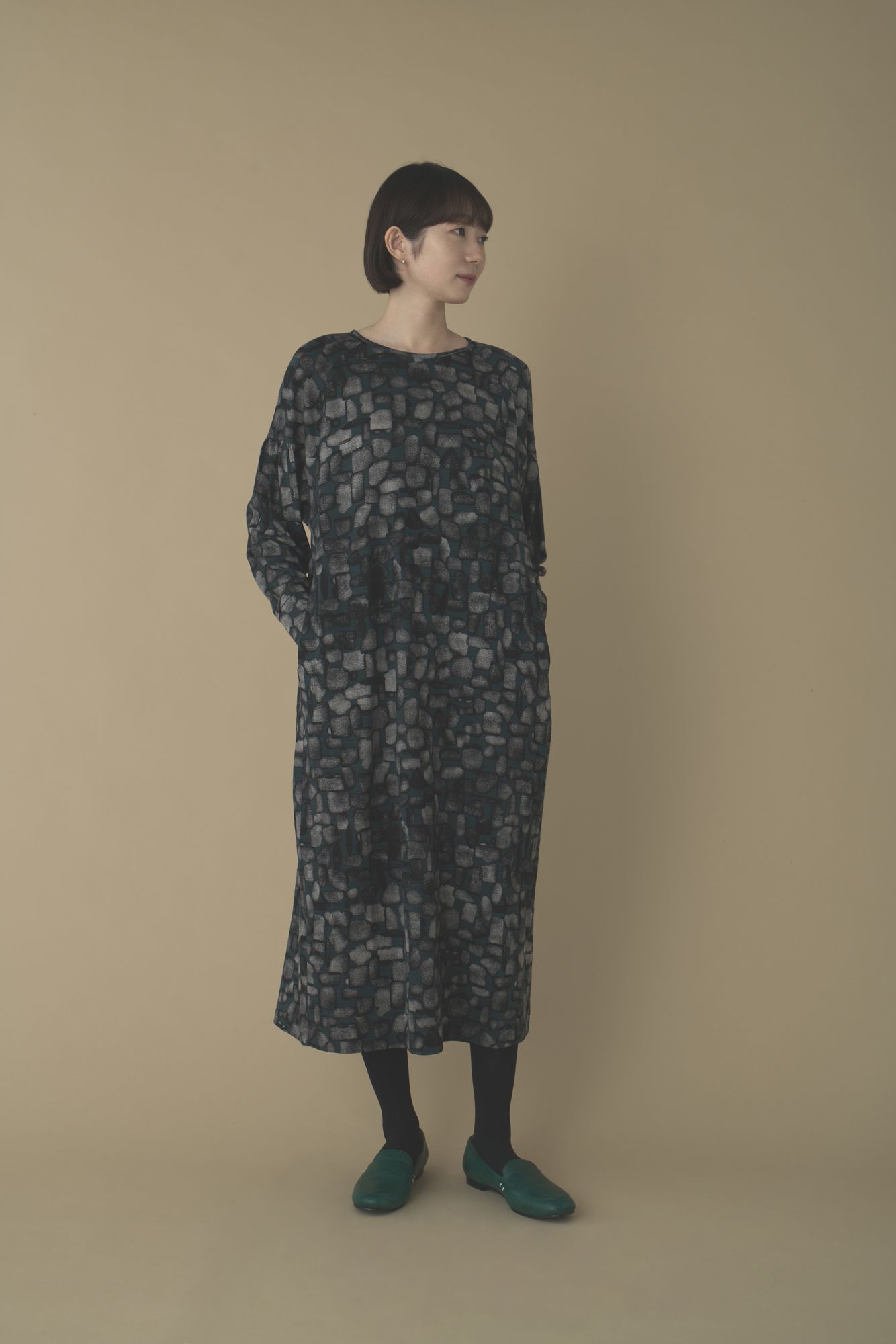 kivi カットソードレス - minä perhonen