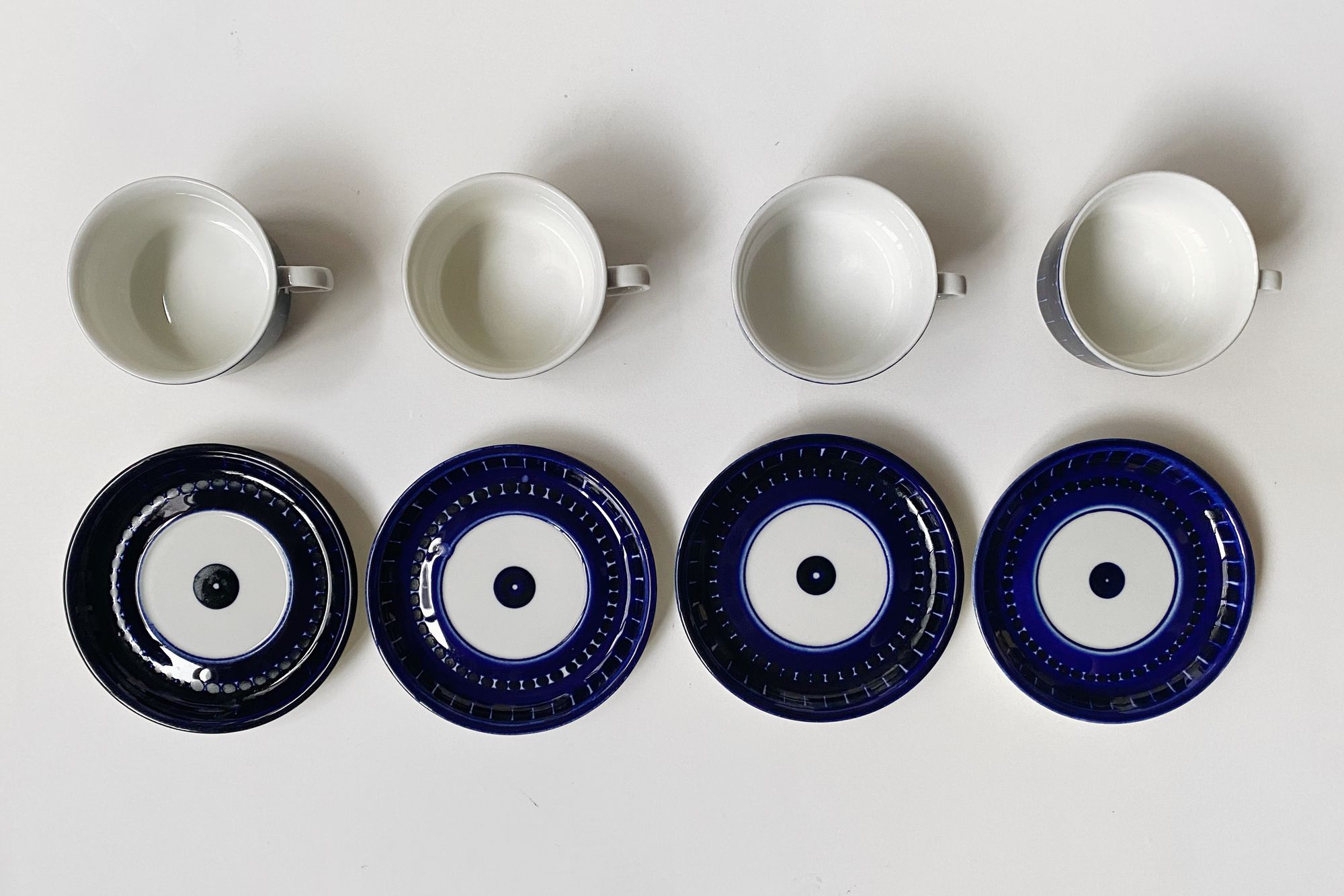 Valencia Demitasse Cup with Saucer - minä perhonen