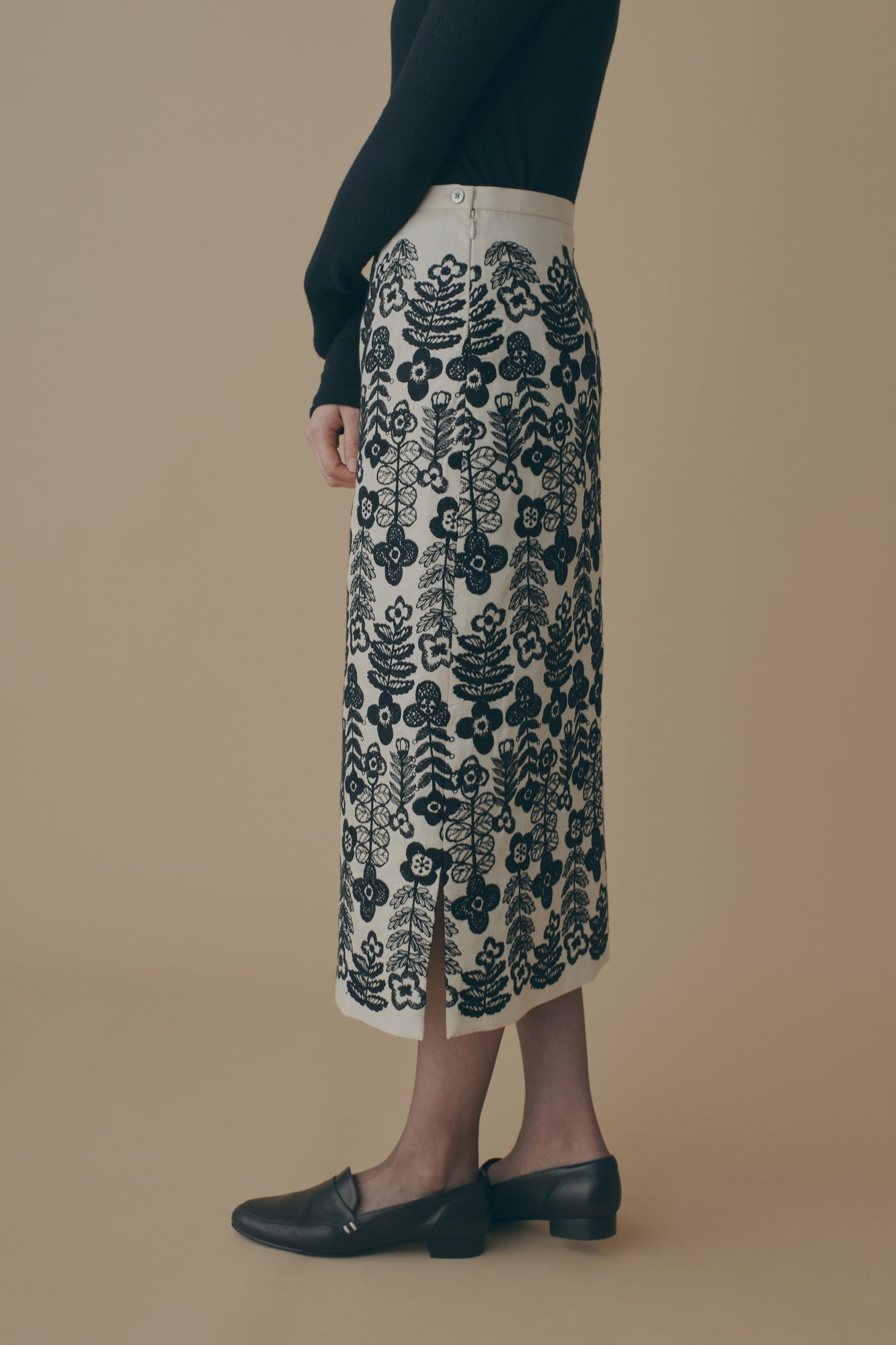 swing garden タイトスカート - minä perhonen