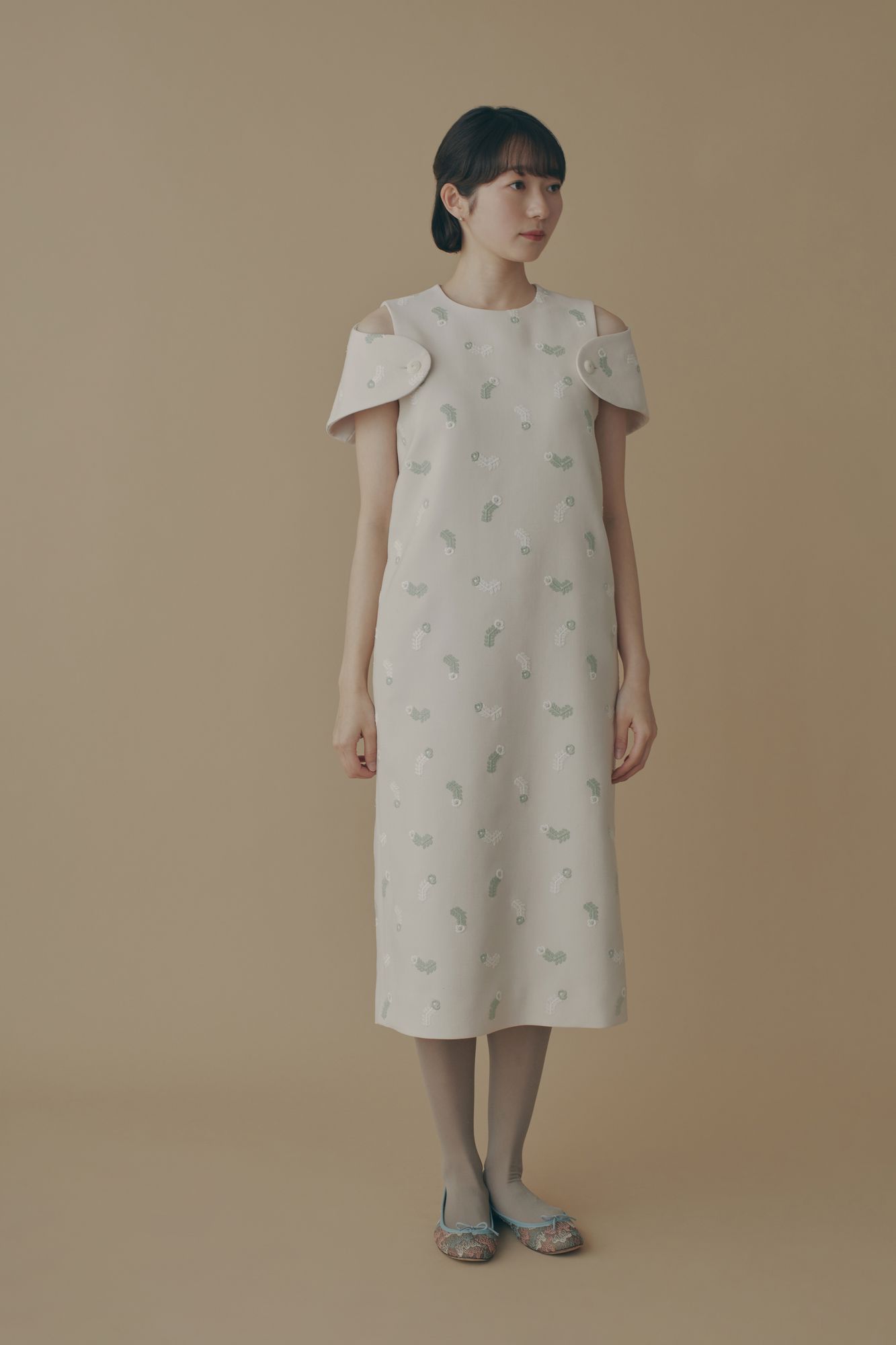 petal feather オープンショルダードレス - minä perhonen