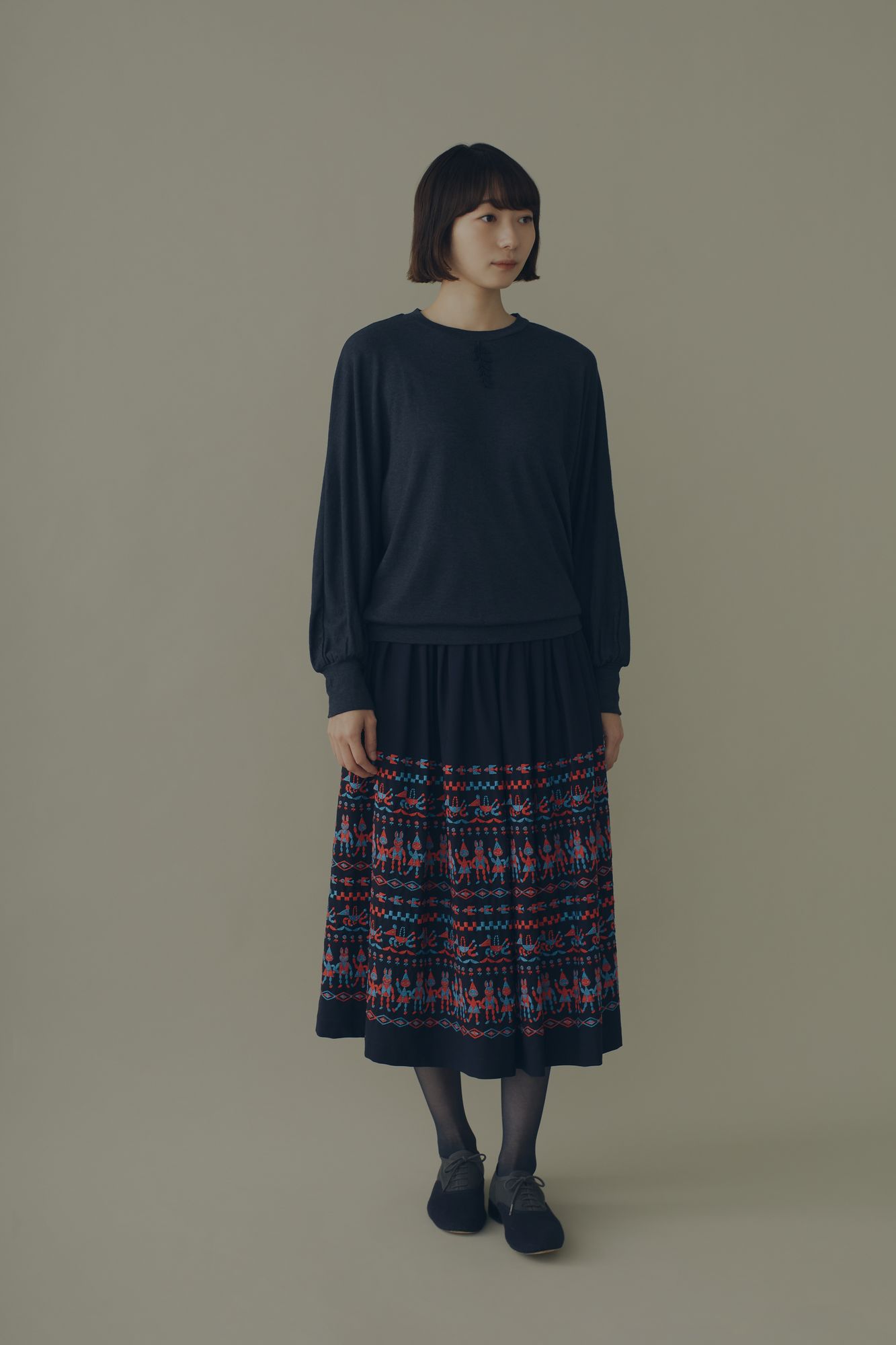 vapaa カットソー - minä perhonen