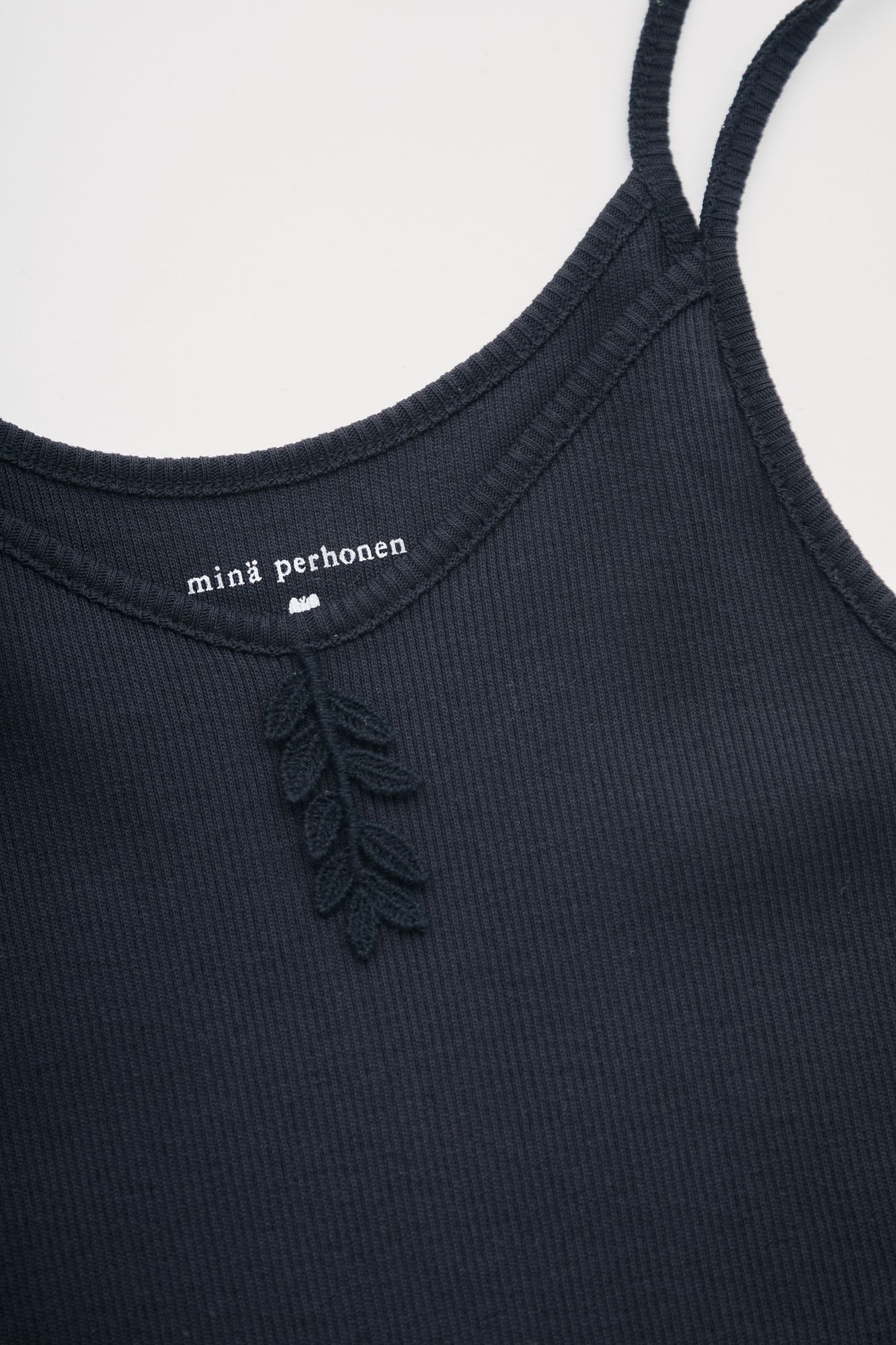 tuttua キャミソール - minä perhonen