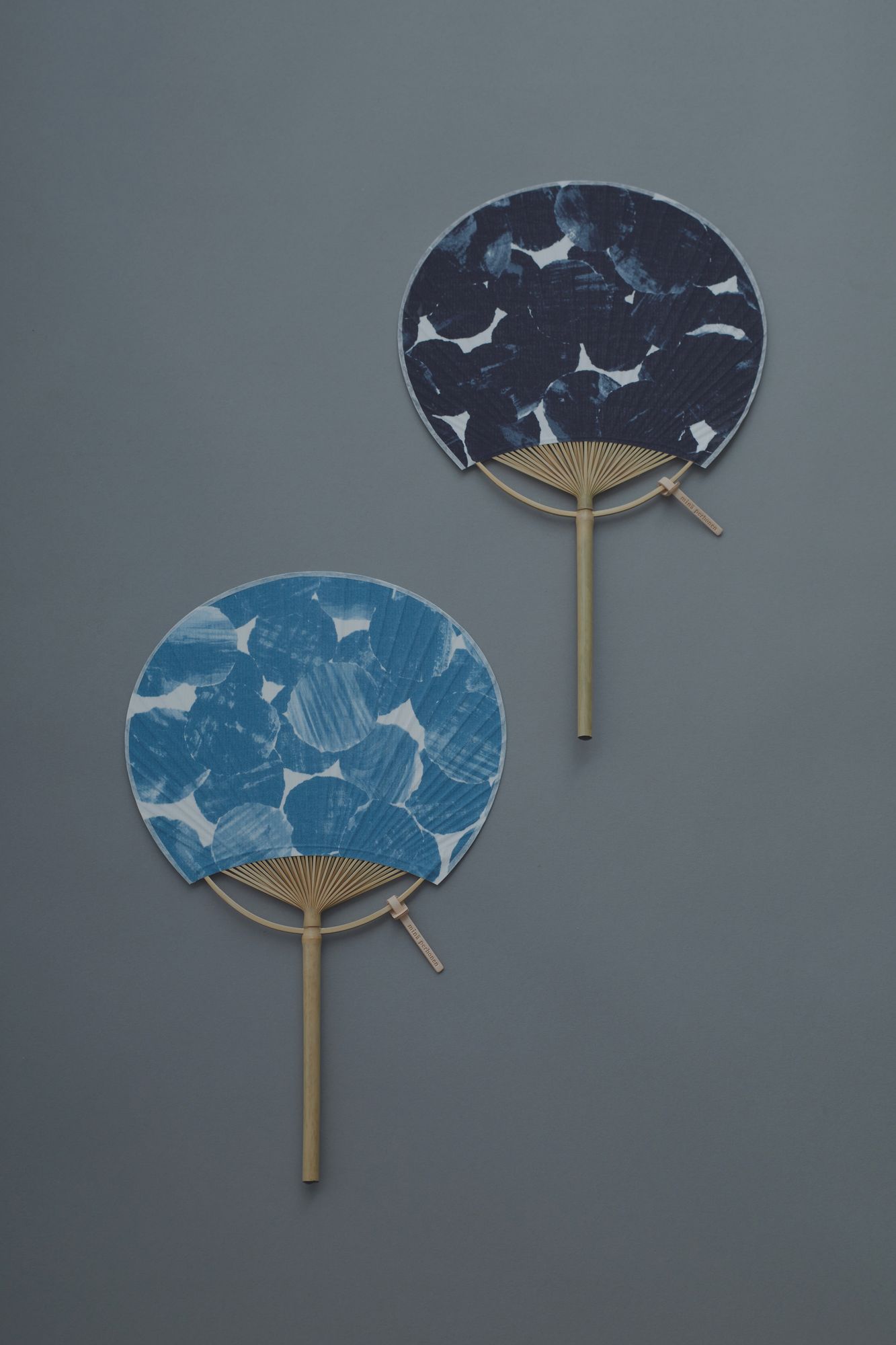 うちわ - minä perhonen