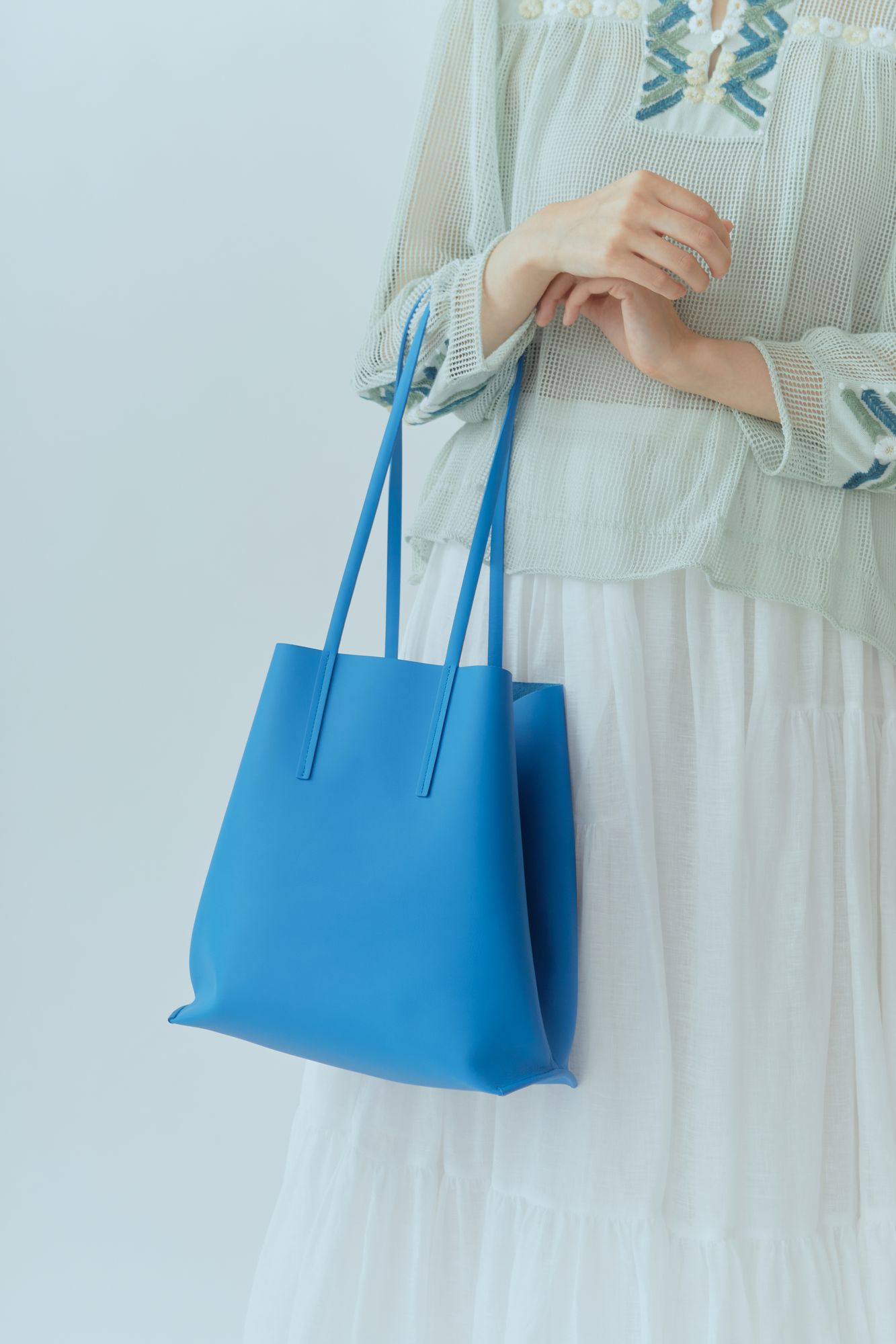 sunny tote - minä perhonen