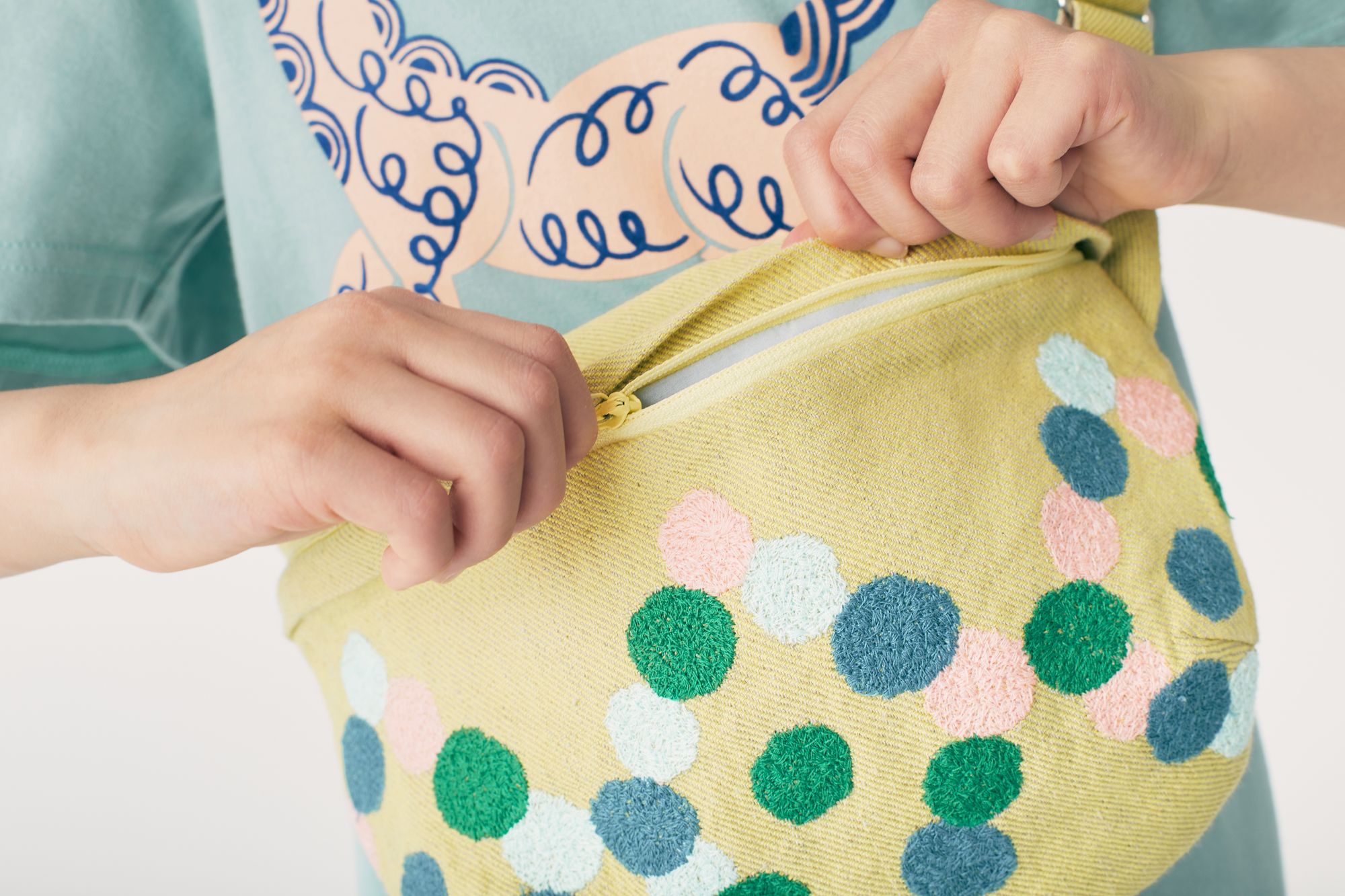 lueur ボディバッグ - minä perhonen