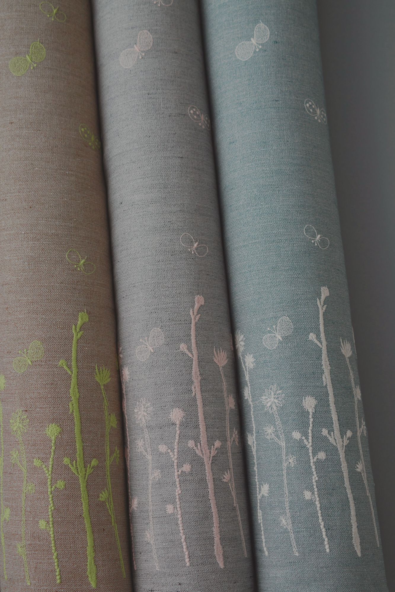 未使用品 希少minaperhonen ハットchoucho刺繍 未使用品 希少minaperhonen ハットchoucho刺繍