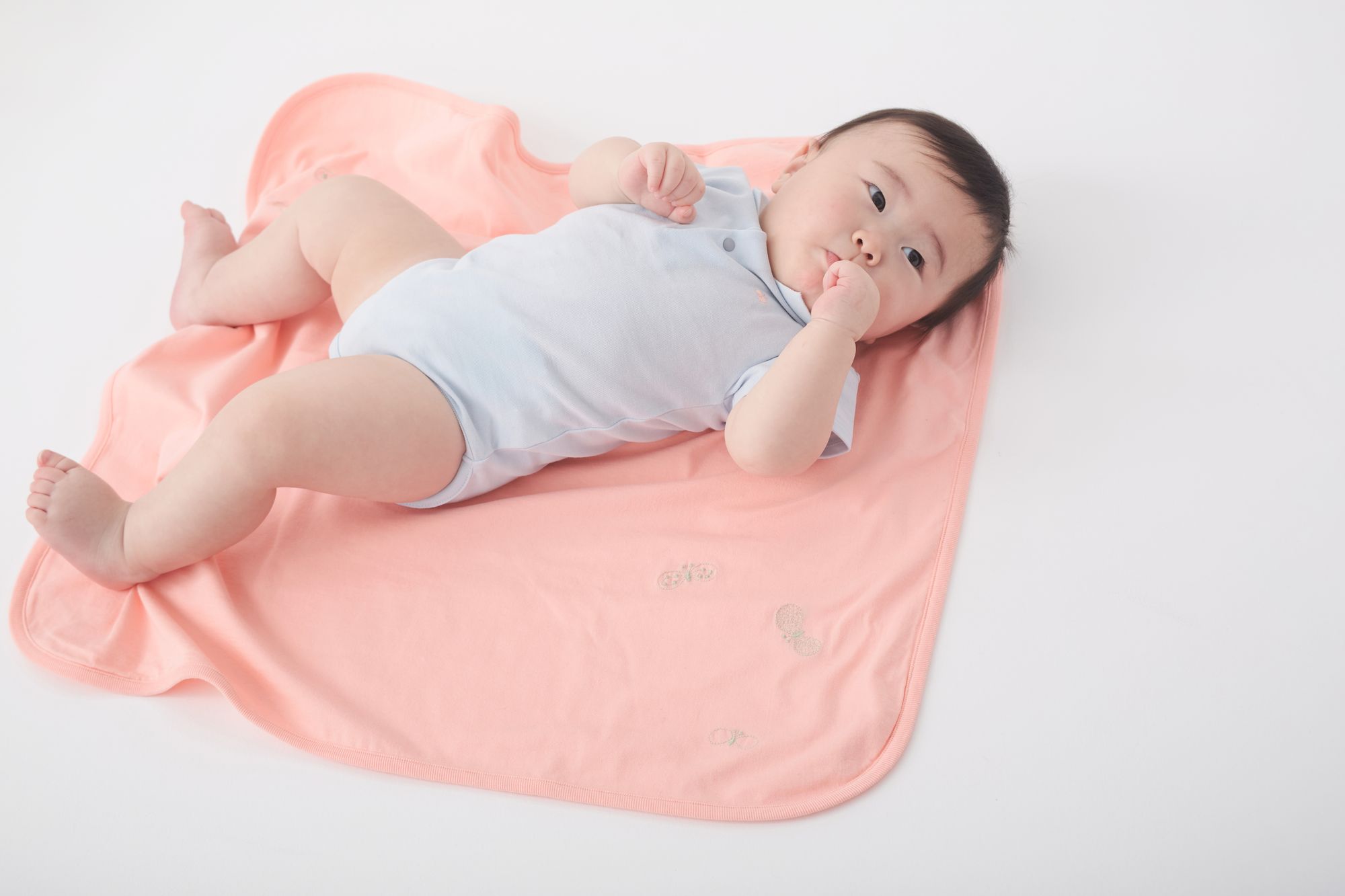 希少　入手困難　ミナペルホネン ランドリー choucho ドレス 40 緑 希少 入手困難 ミナペルホネン ランドリー choucho ドレス 40 緑 希少