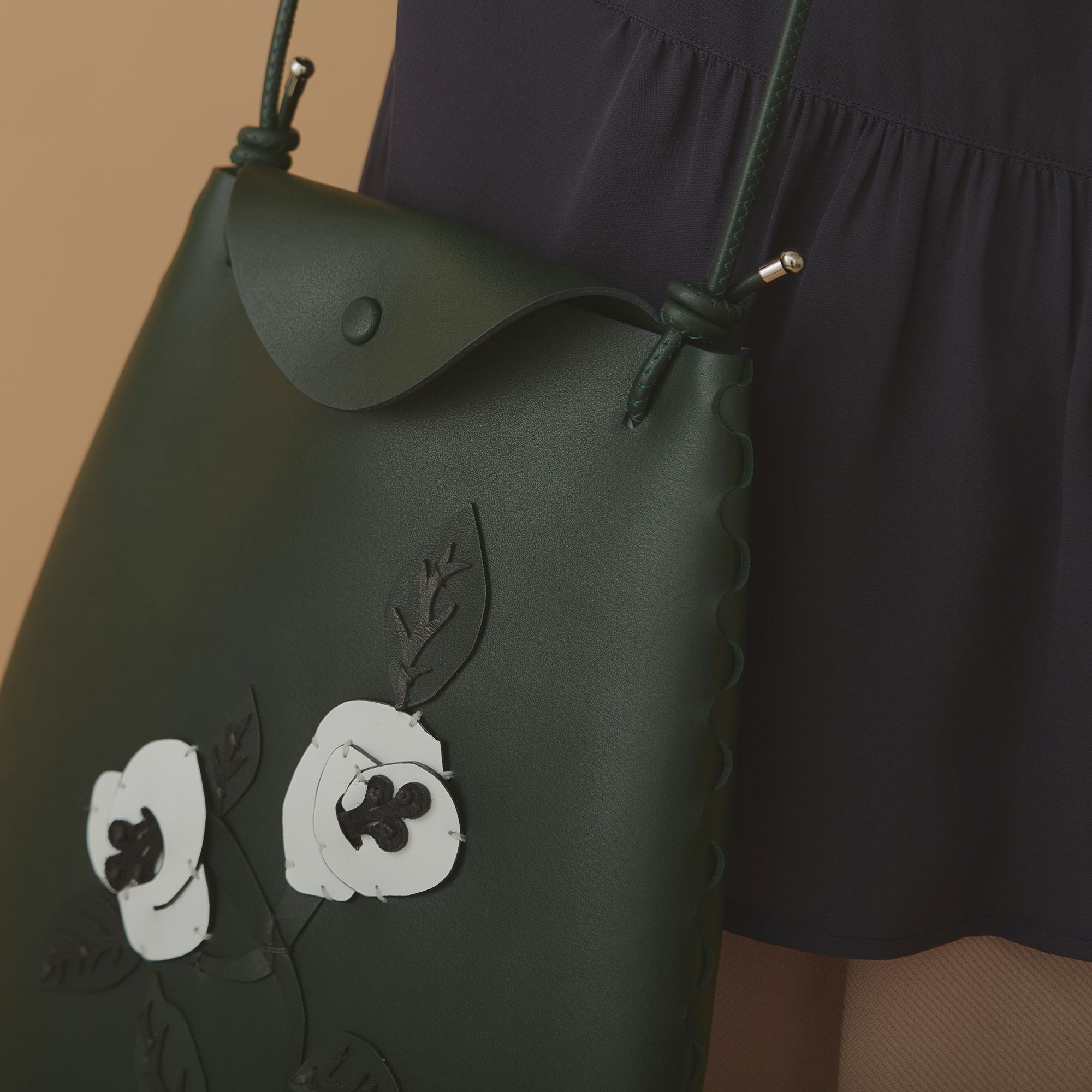 figue bag - minä perhonen