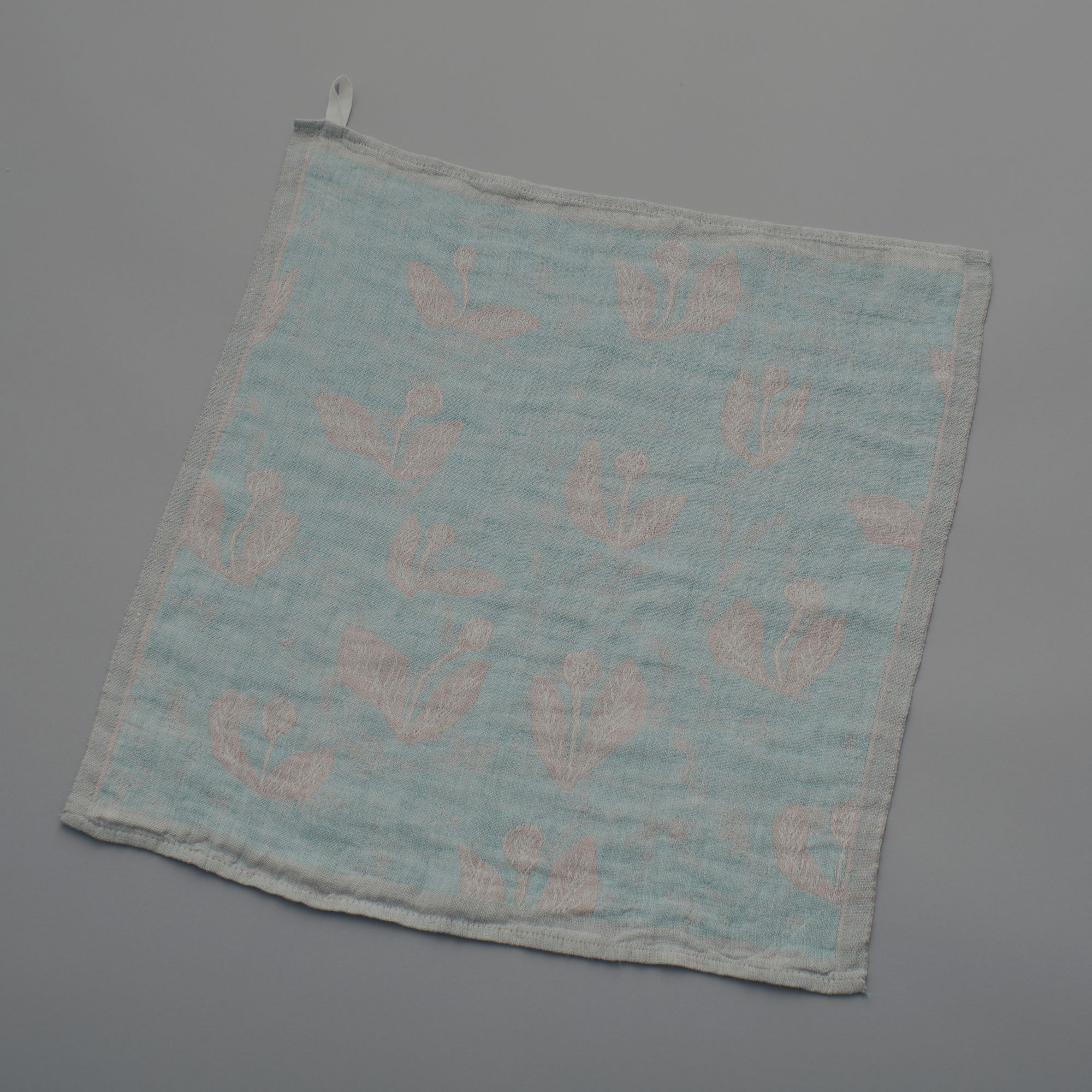 ミナペルホネンKESÄKUKKAマルチクロス
＜LAPUAN KANKURIT＞ KESÄKUKKA マルチクロス - minä perhonen