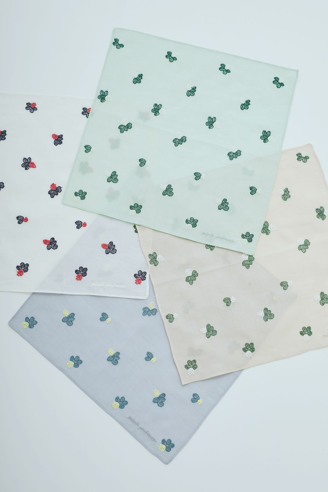 light berry ハンカチ - minä perhonen