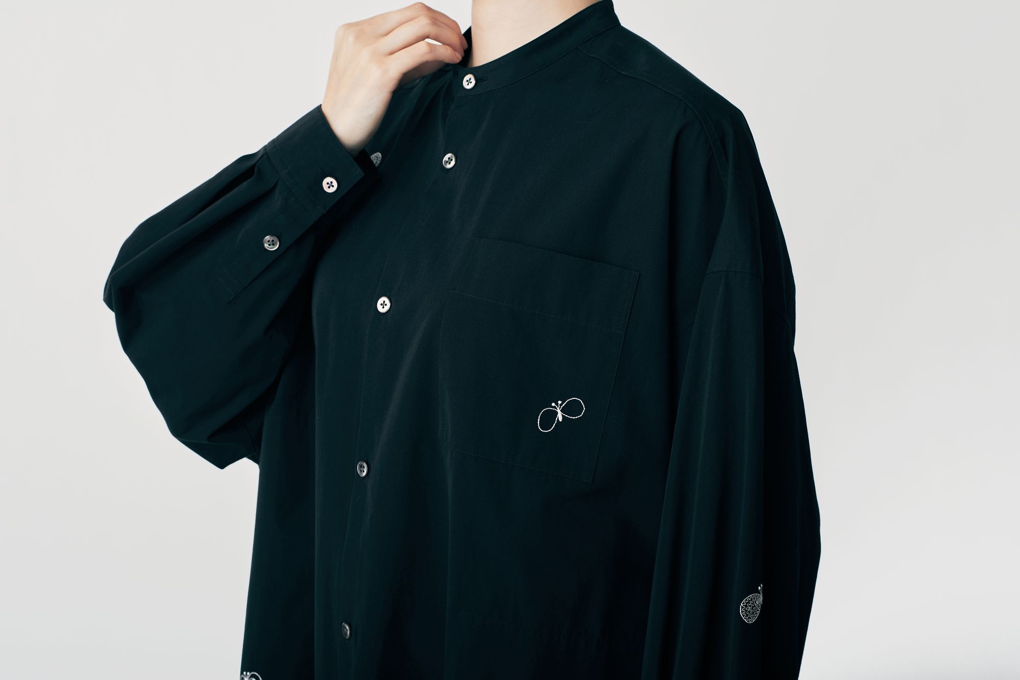 mariperhonenミナペルホネンchouchoシャツドレス☆ブラック 美品/定価7.4万】ミナペルホネン mina perhonen choucho コットン