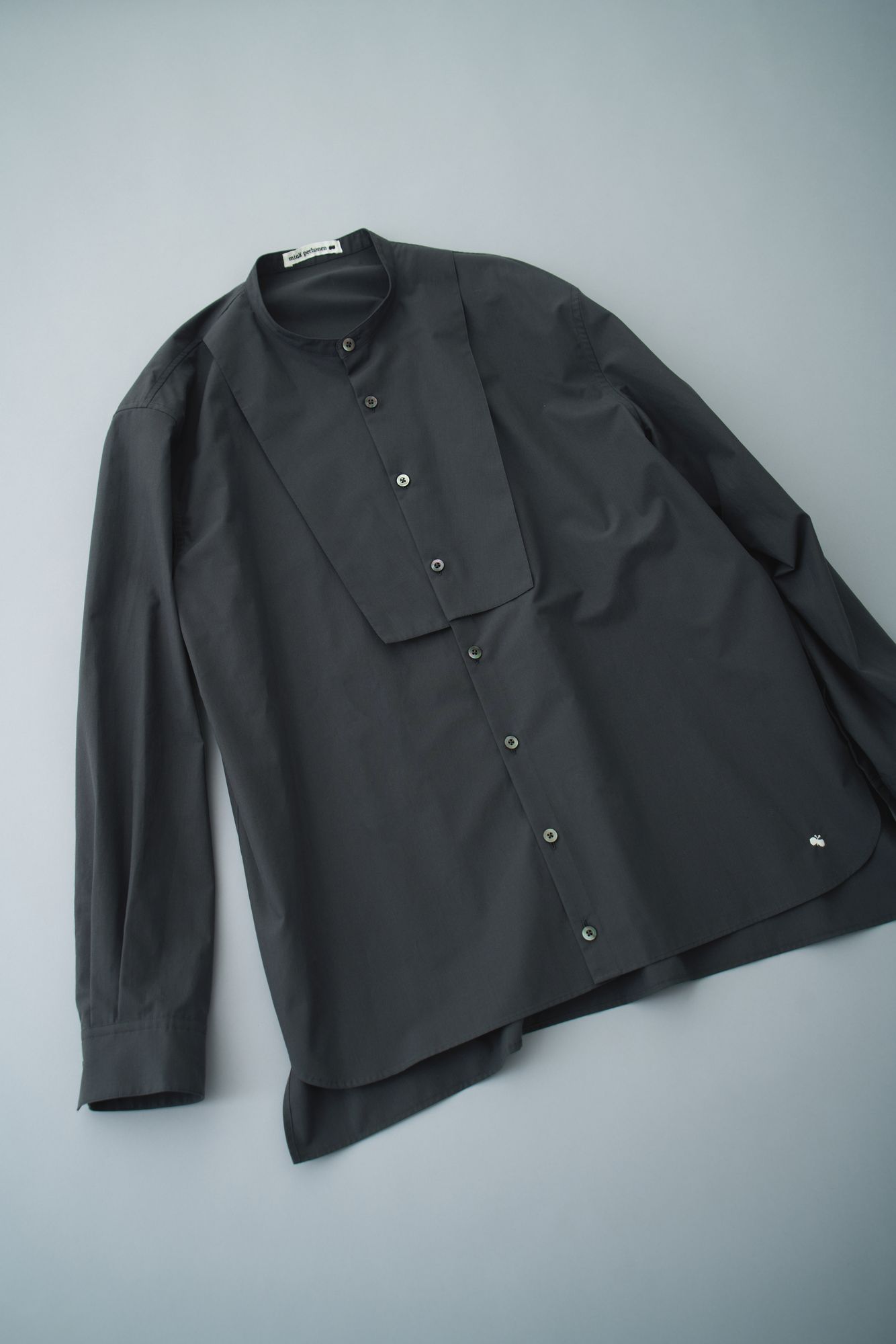 breathing スタンドカラーシャツ - minä perhonen