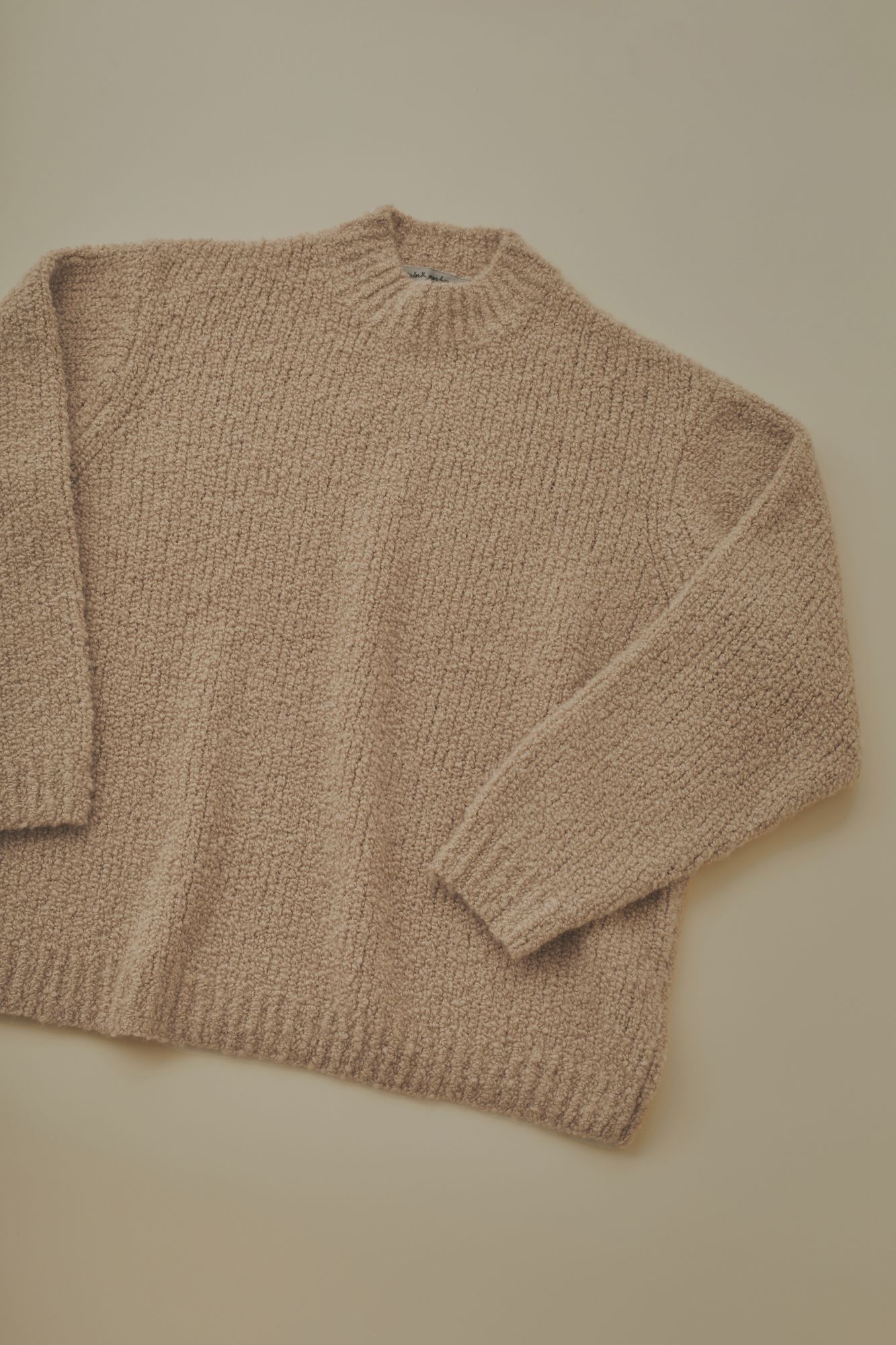 värme ニットプルオーバー - minä perhonen