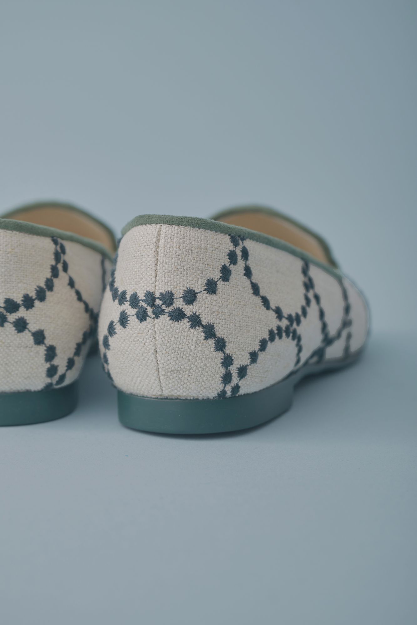 tambourine aurinko - minä perhonen