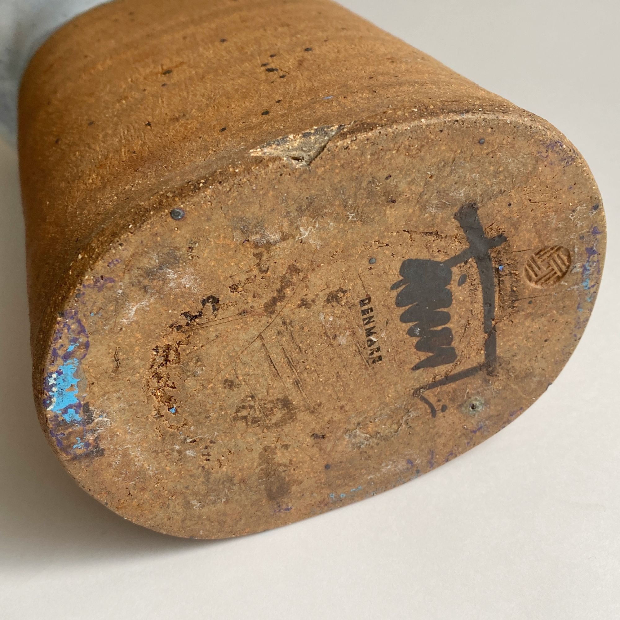 Ceramic Vase / Object Finn Lynggaard - minä perhonen
