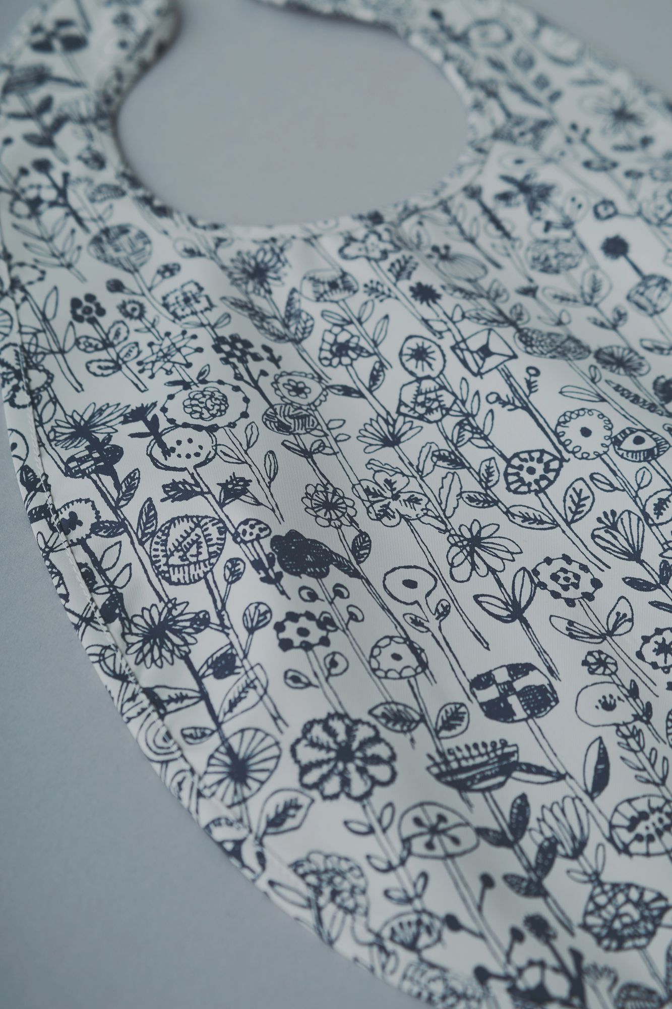 letter of flower お食事スタイ - minä perhonen