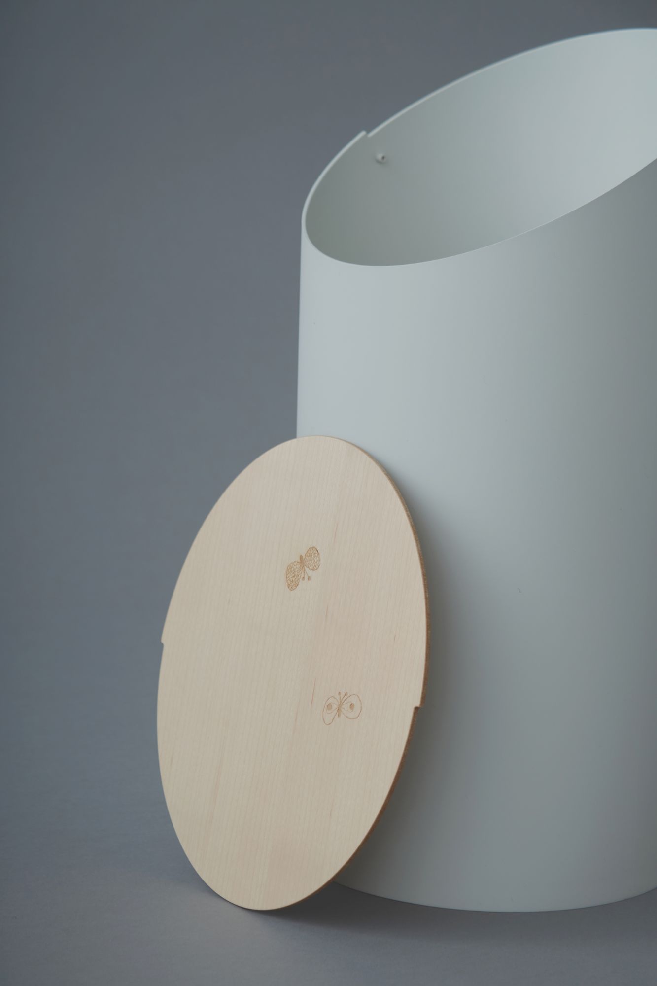 SWING BIN - minä perhonen