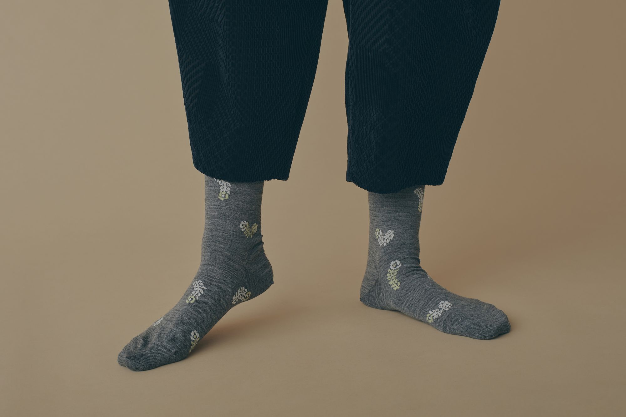 petal feather ソックス - minä perhonen