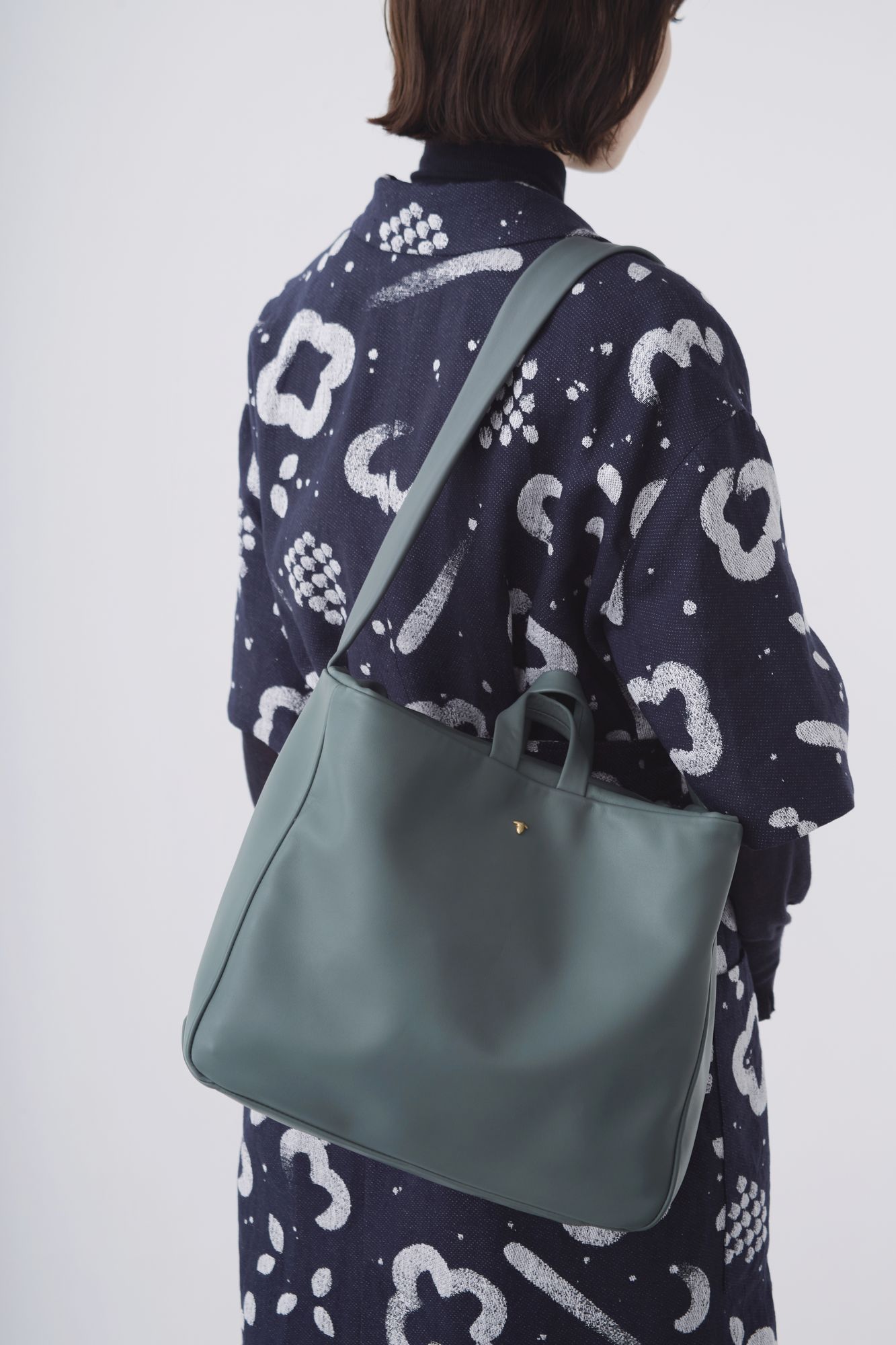 kostea bag - minä perhonen