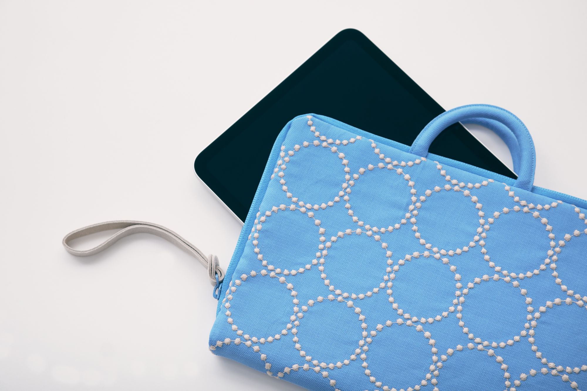 再値下げ！ミナペルホネン　タブレットケース tambourine pc pal / tablet pal - minä perhonen