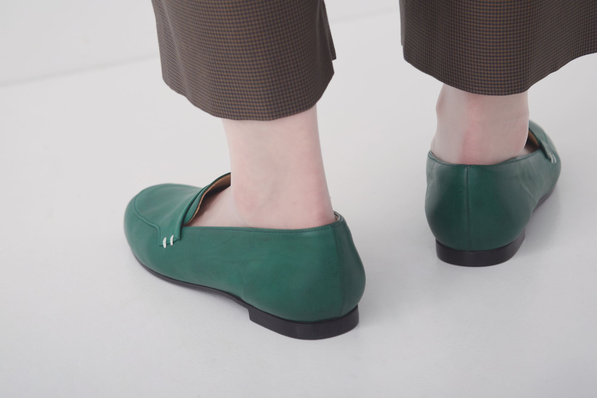 ミナペルホネン BLACK Jill シューズ 　新品未使用 ミナペルホネン BLACK Jill シューズ 新品未使用 ブランド古着販売の