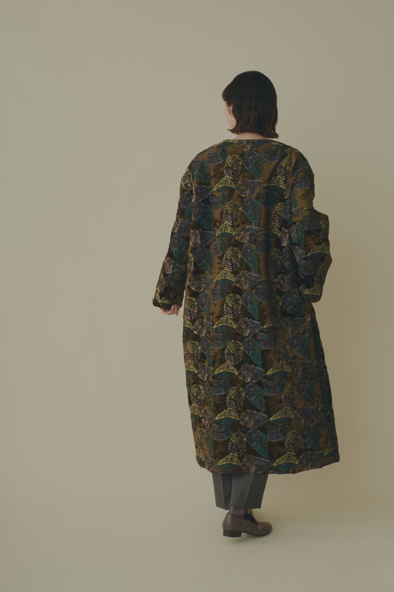 ミナペルホネン　hana no miコート38 mina perhonen hana no mi ノーカラーコート - minä perhonen