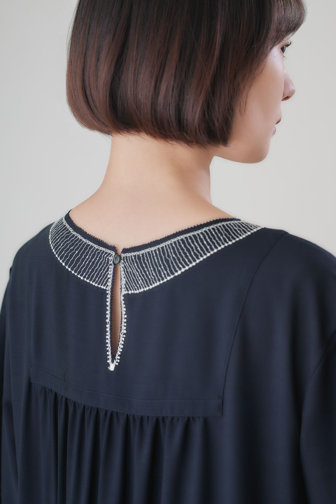 新品　ミナペルホネン　dress0 ドレス0 ダークネイビー40 長袖ブラウス dress 0 ブラウス - minä perhonen