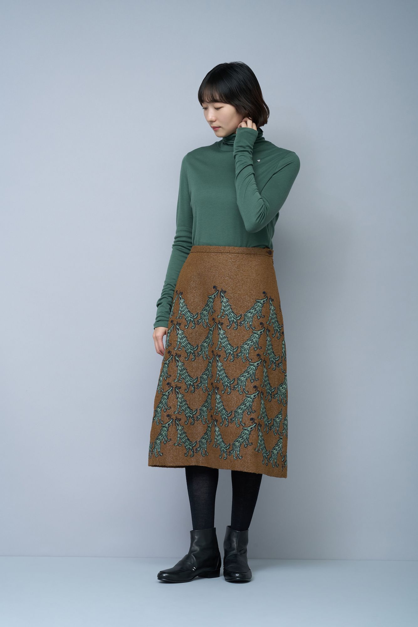 wolf & flower セミフレアスカート - minä perhonen