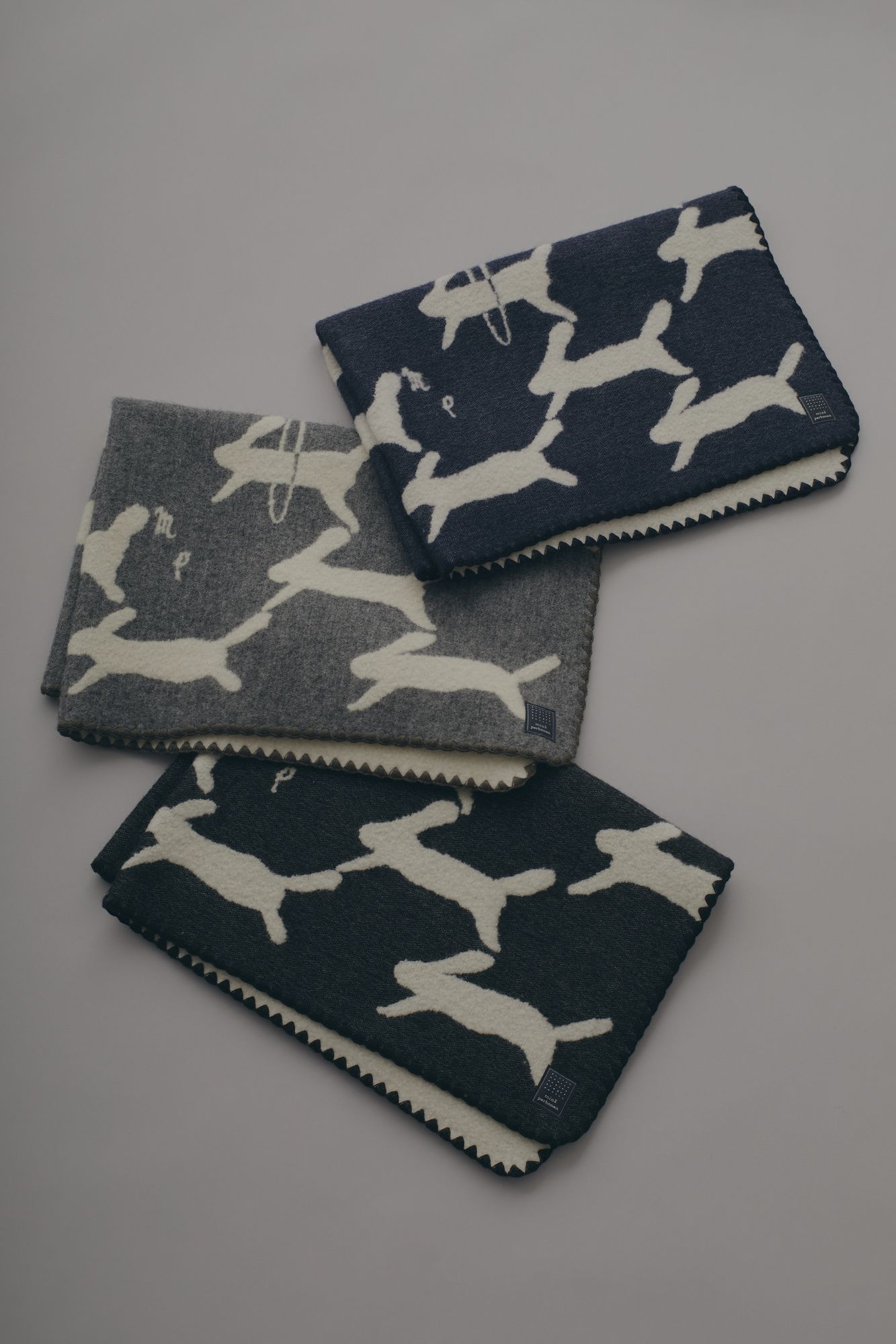 【希少】ミナペルホネン ブランケットコットン　run run run グレー run run run ブランケット - minä perhonen