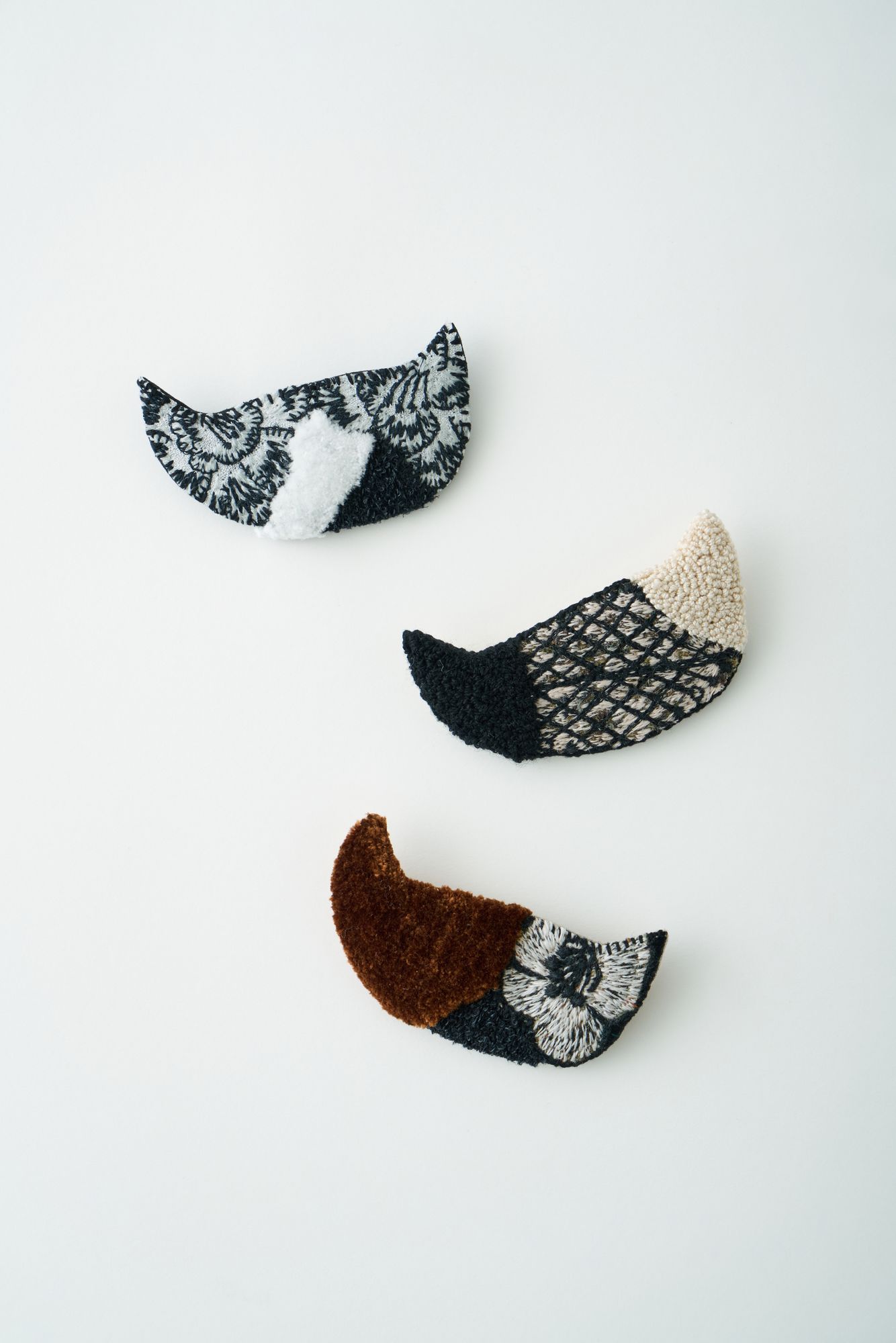 anone-anone ブローチ -ニードルパンチタイプ- - minä perhonen