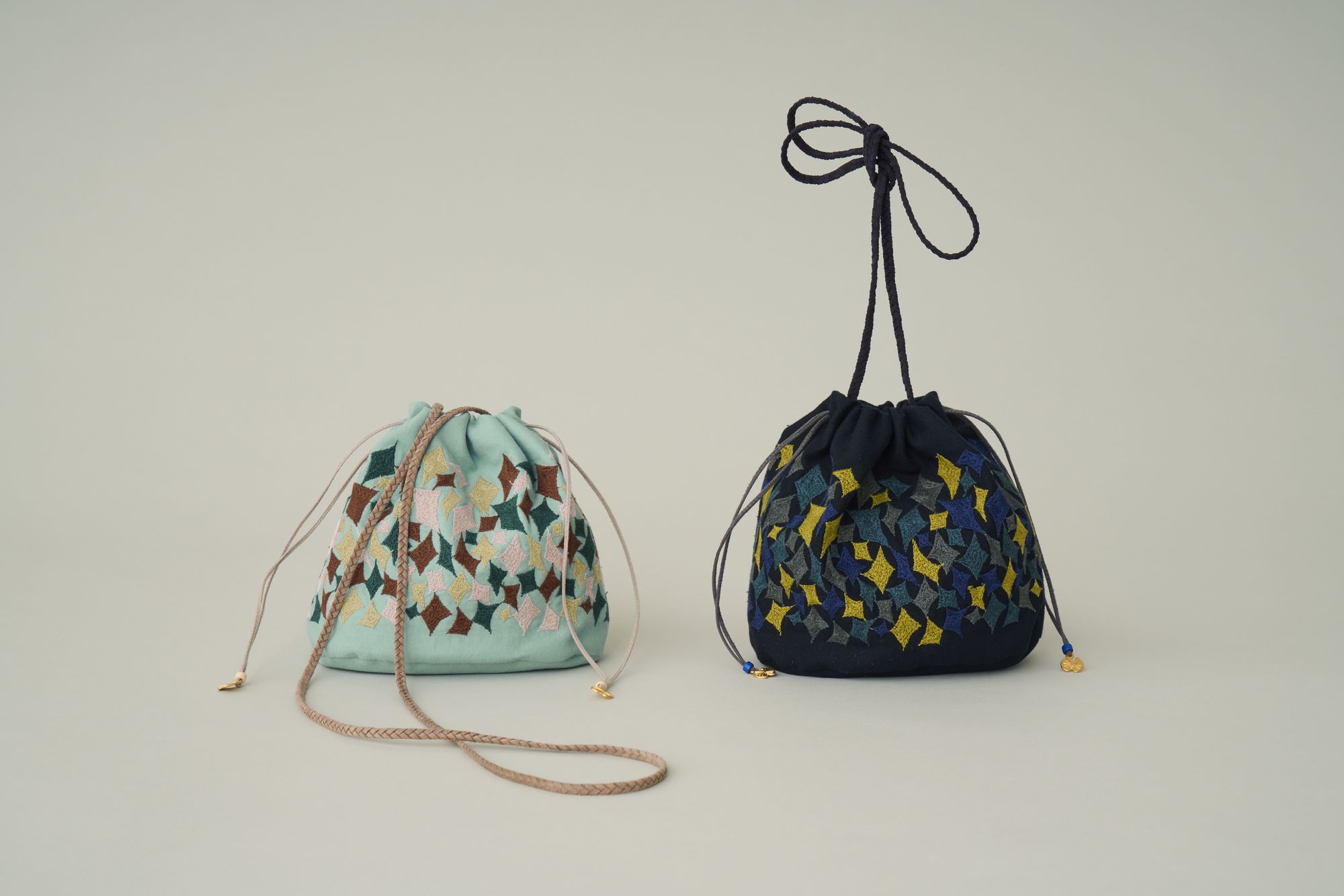 starry gem pochette - minä perhonen