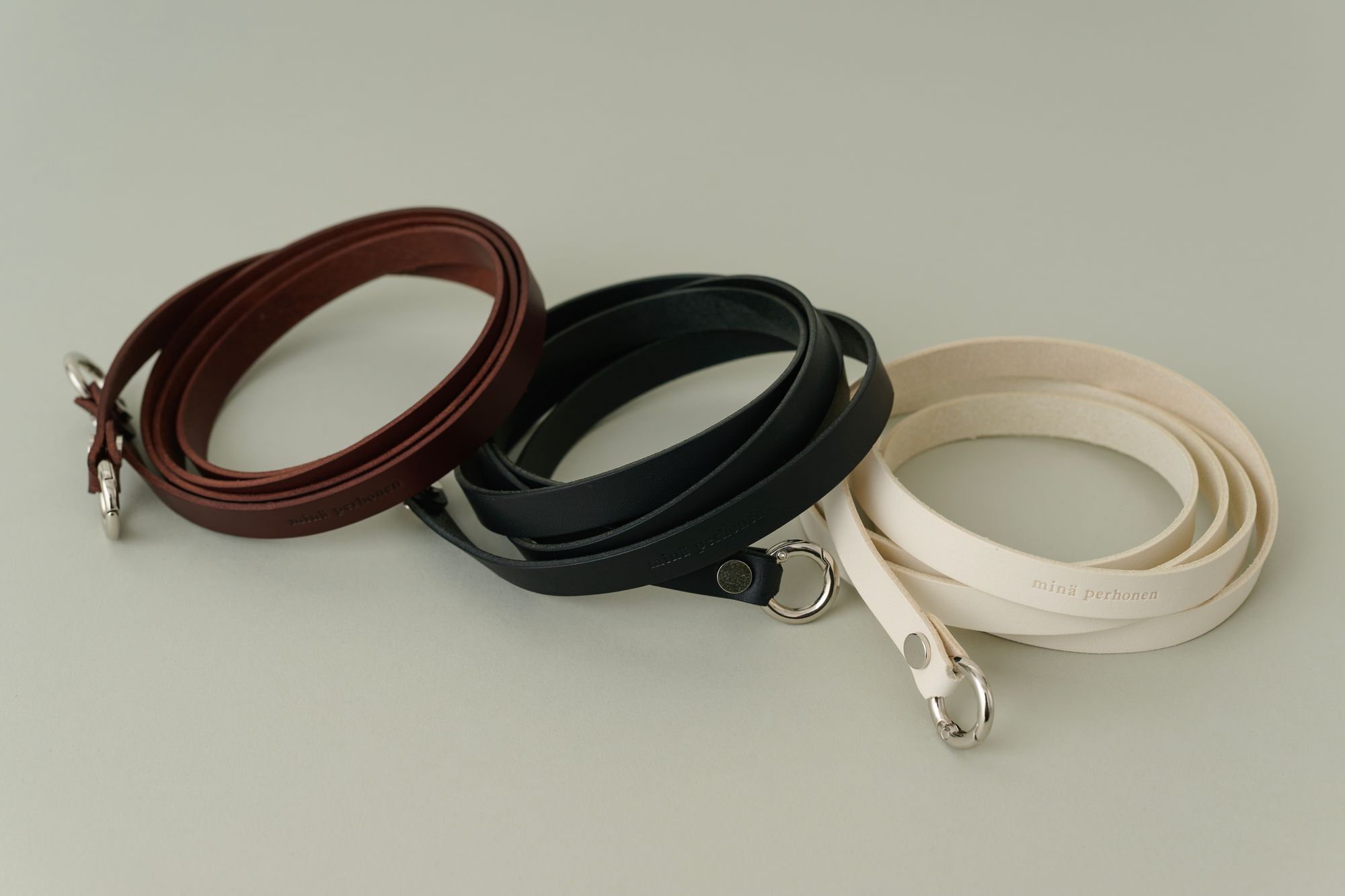 shoulder strap - minä perhonen