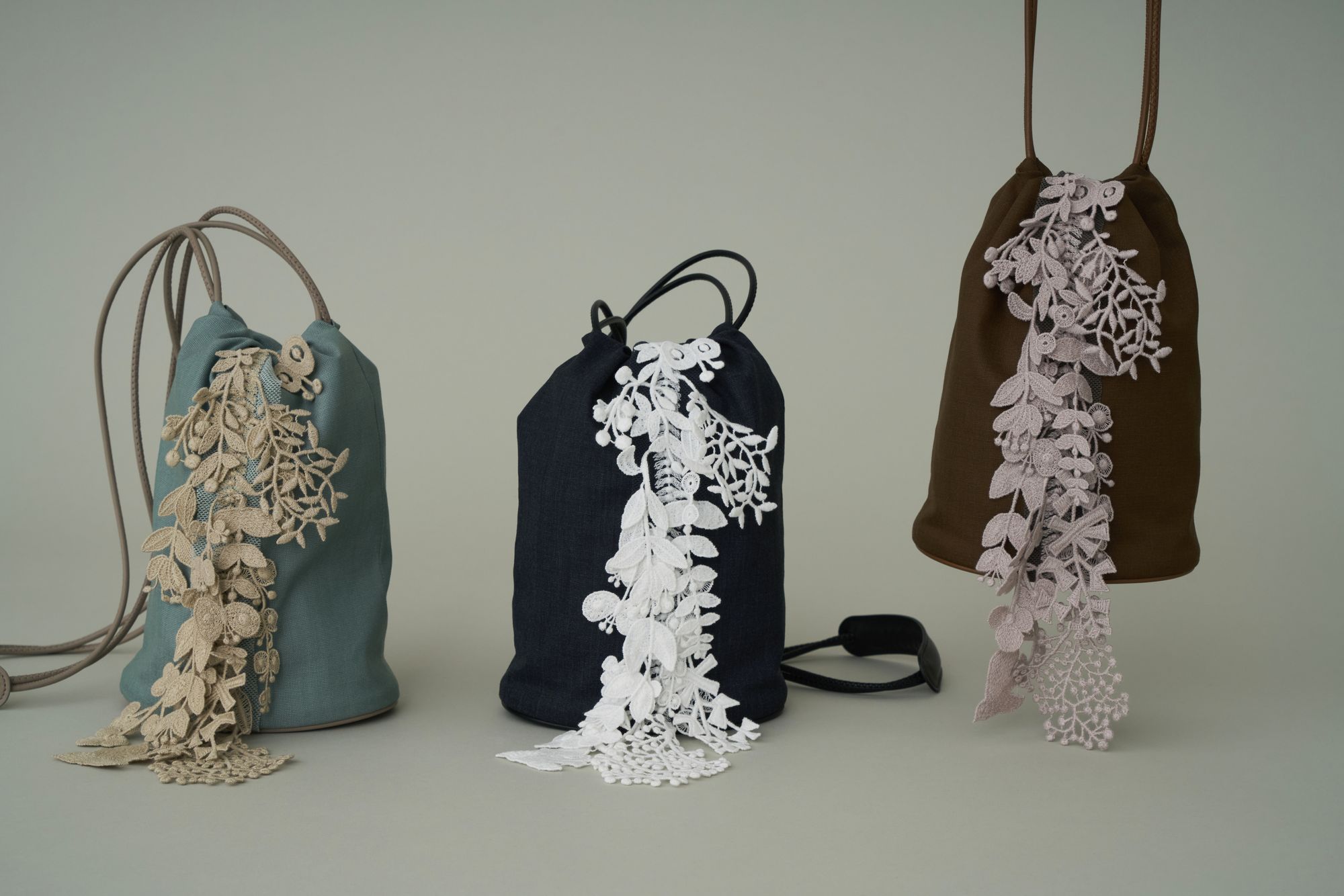 forest parade canelé pochette - minä perhonen