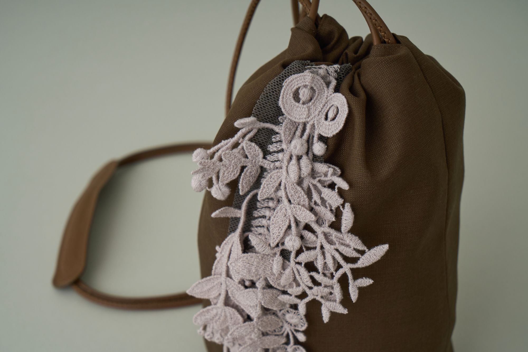 forest parade canelé pochette - minä perhonen