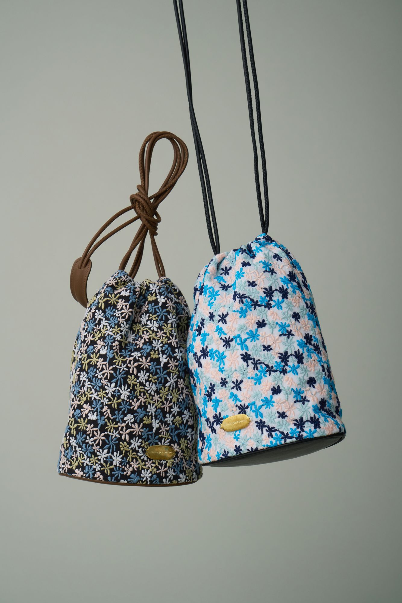 新品未使用　mina perhonen sky flowerポシェット navy ミナペルホネン sky flower ミニバッグ navy | Lin total fashion