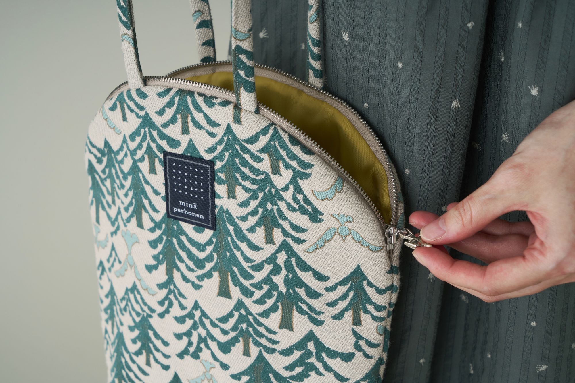 wing tree muffin bag - minä perhonen