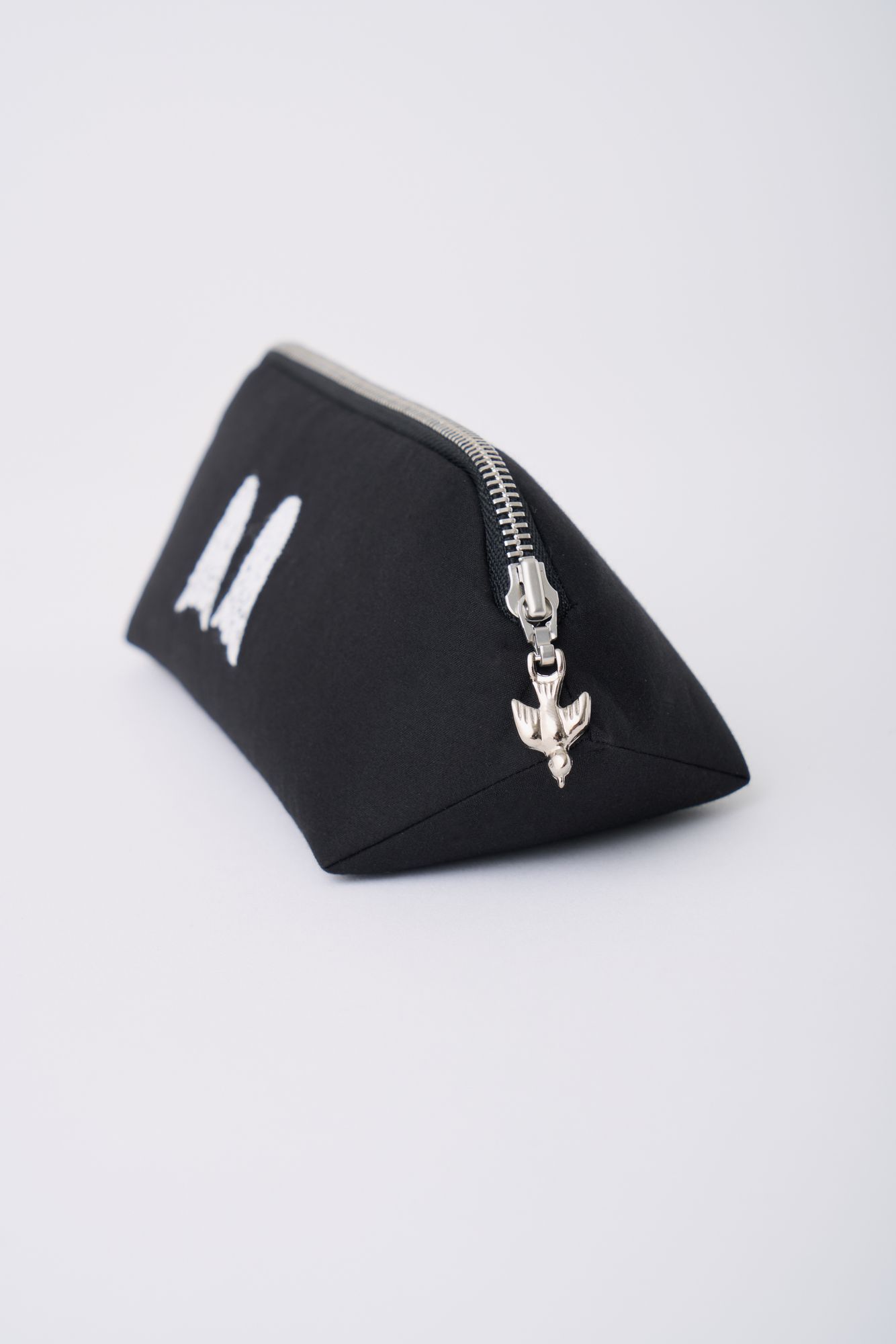 定価以下！【新品】ミナペルホネン troll quartz pouch タグ有 troll quartz pouch - minä perhonen