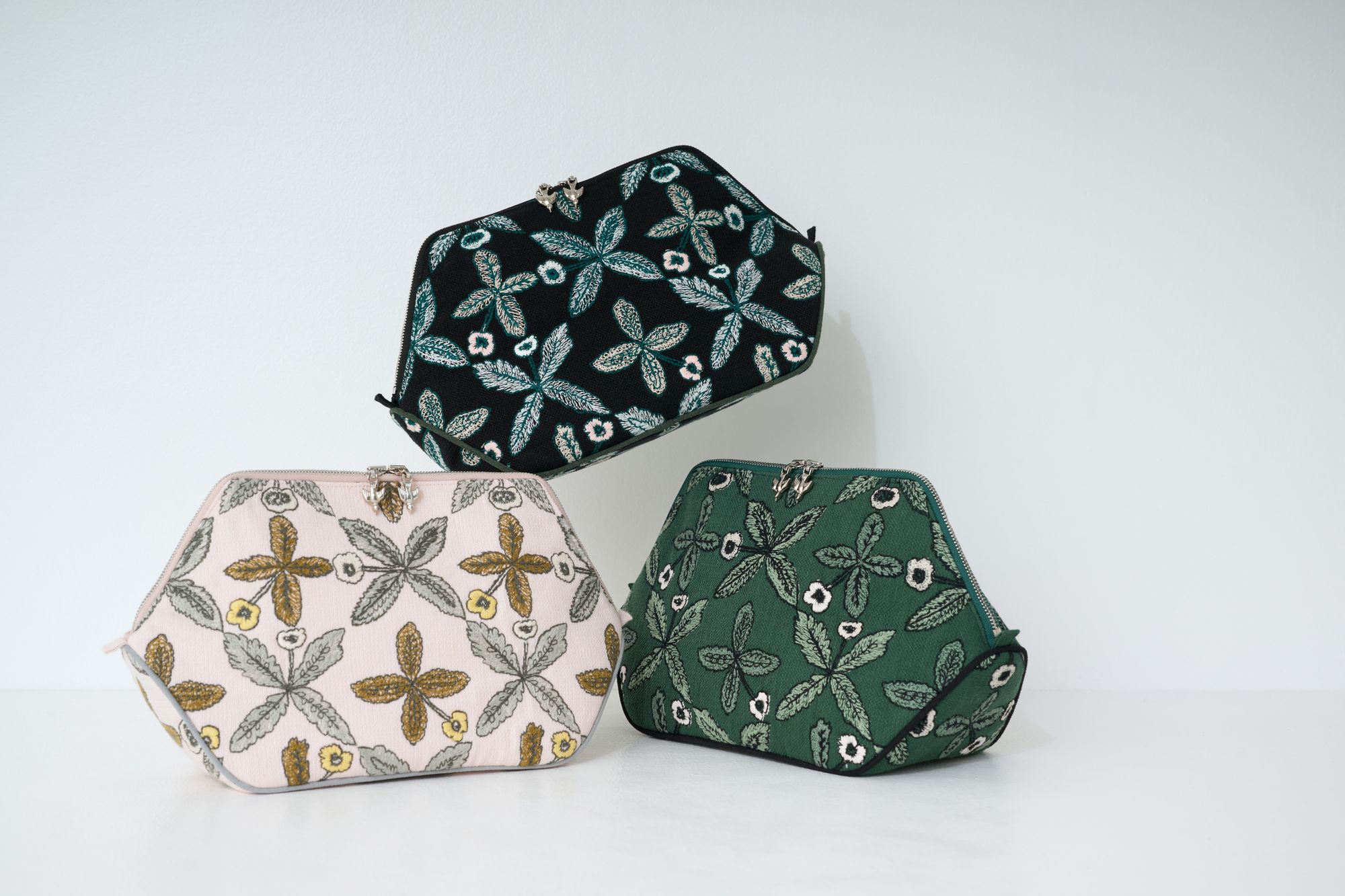 windmill flower quartz pouch - minä perhonen